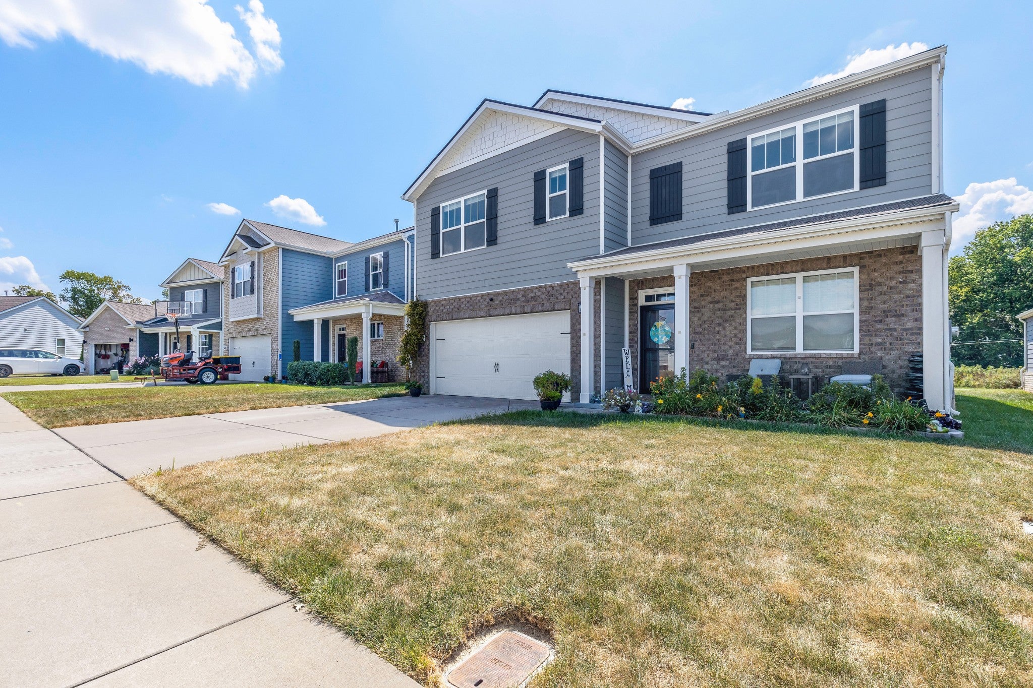 7267 Sunny Parks Dr