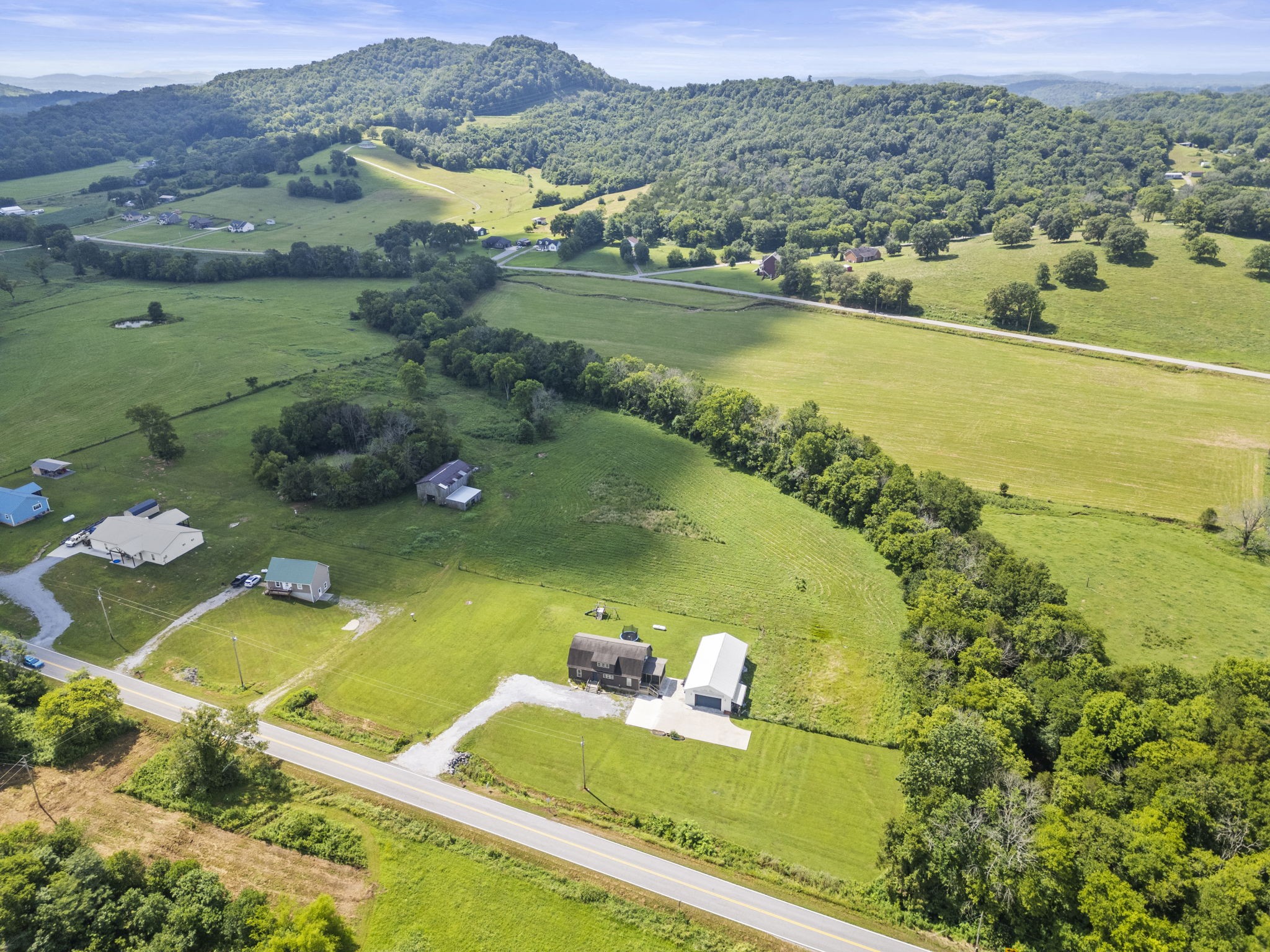 440 Honeysuckle Lane Rd