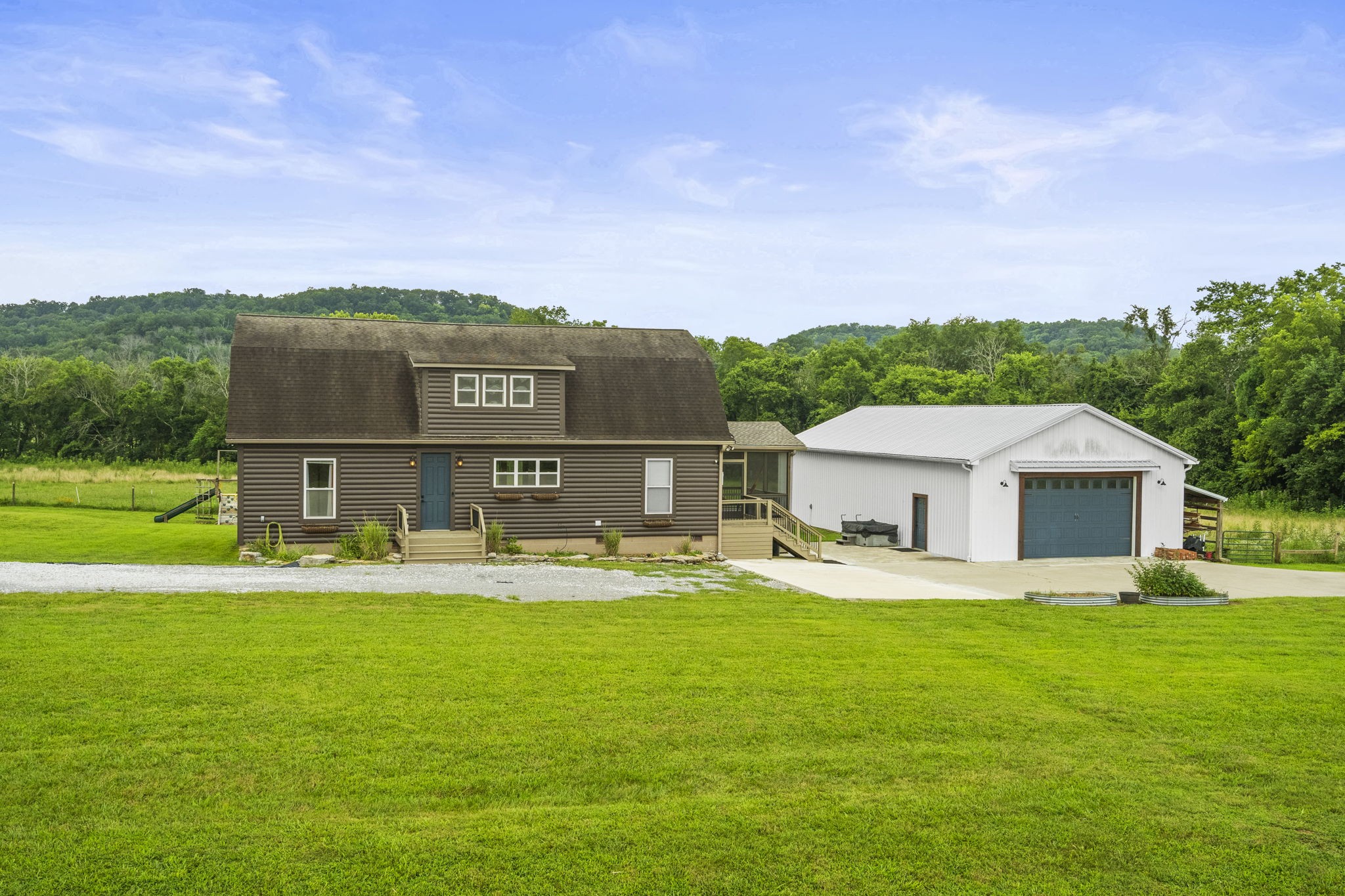 440 Honeysuckle Lane Rd