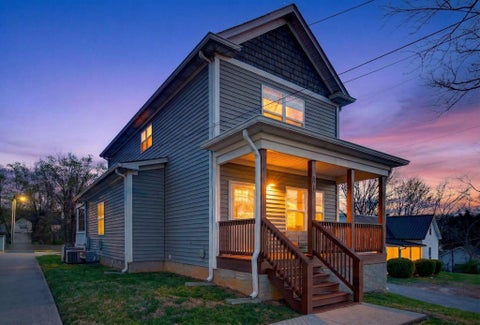 Photo of 813 5th Ave E, Springfield, TN 37172 (MLS # 3603674)