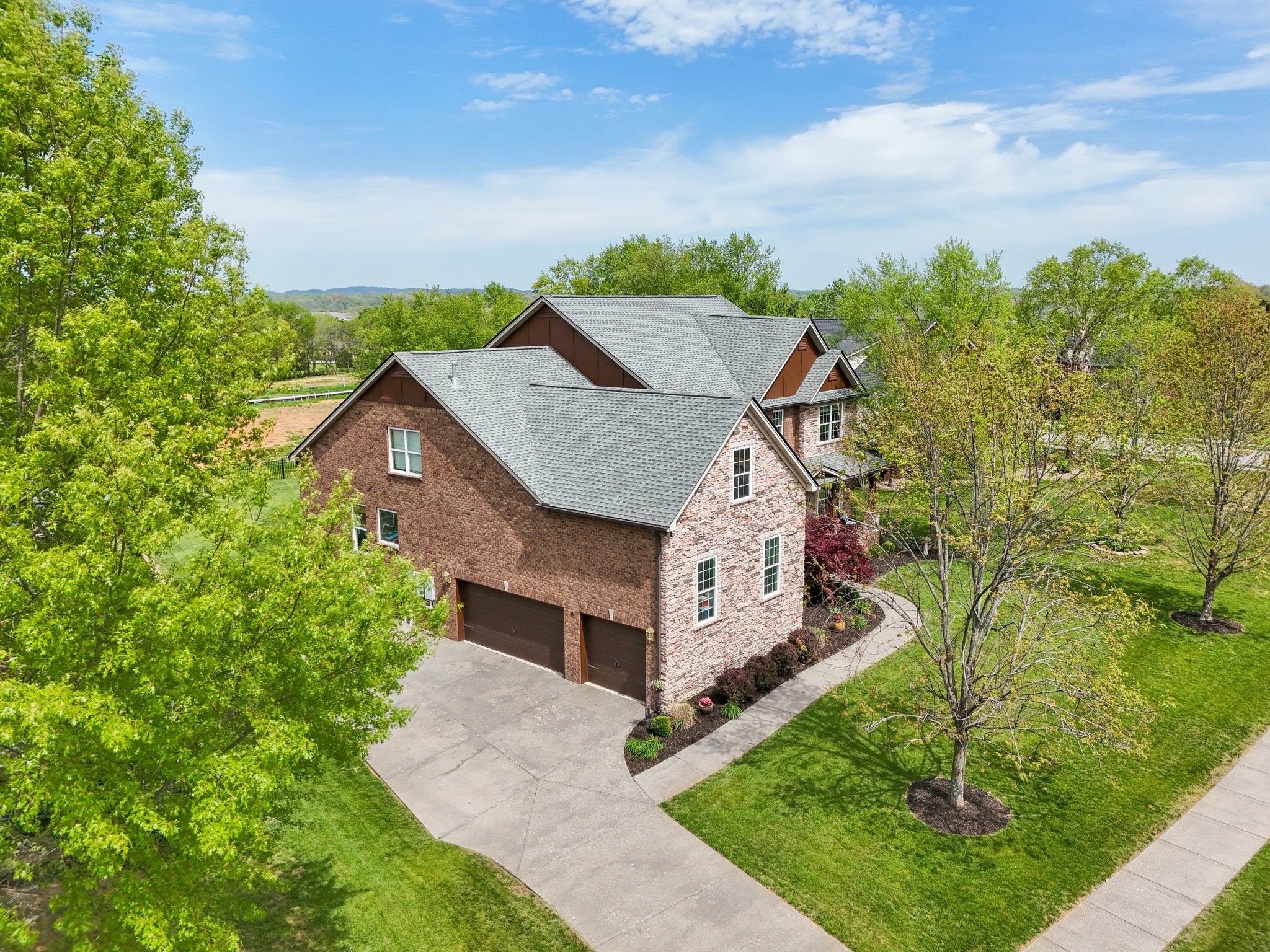 1702 Stoney Hill Ln