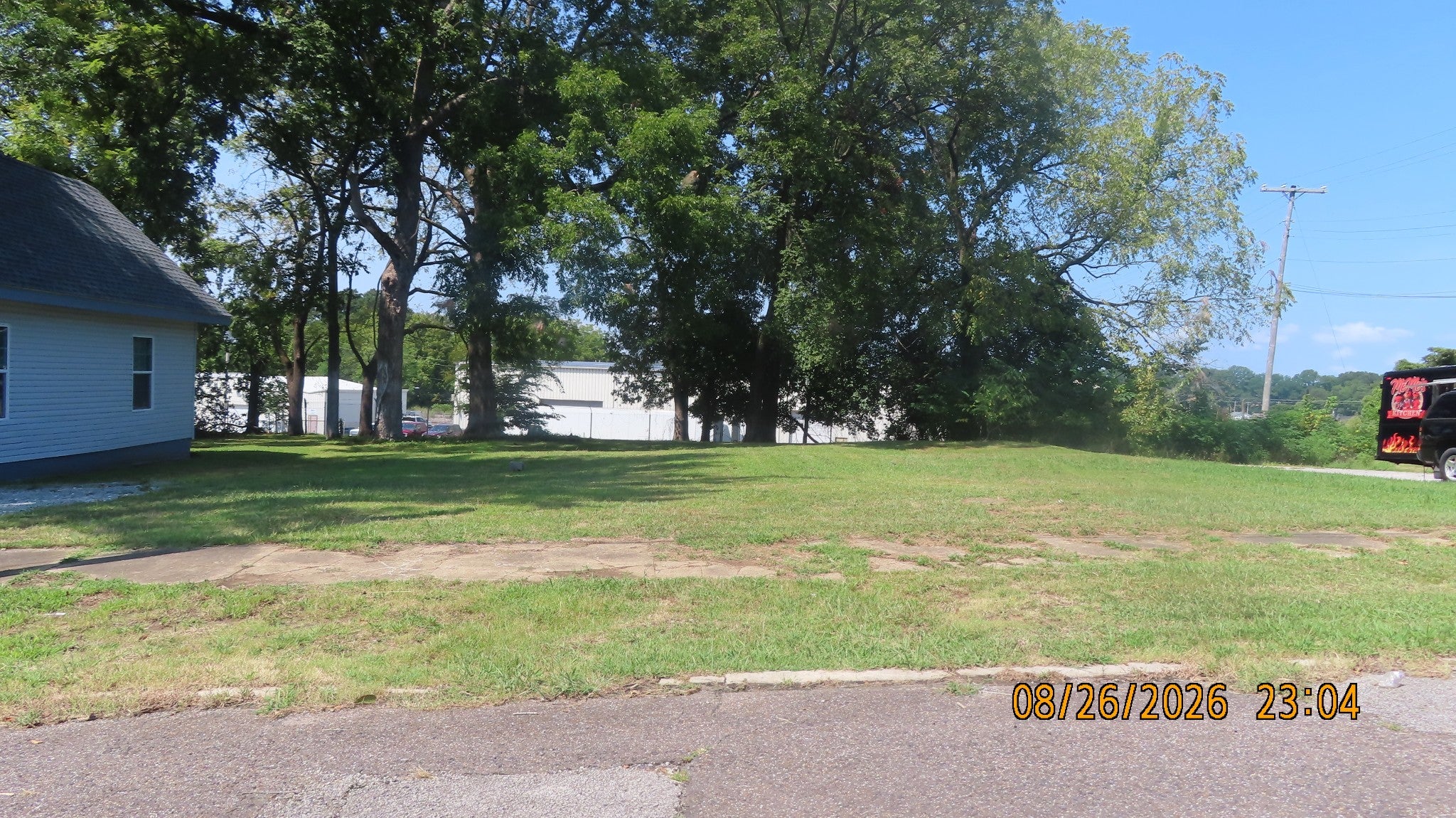 243 Oak St