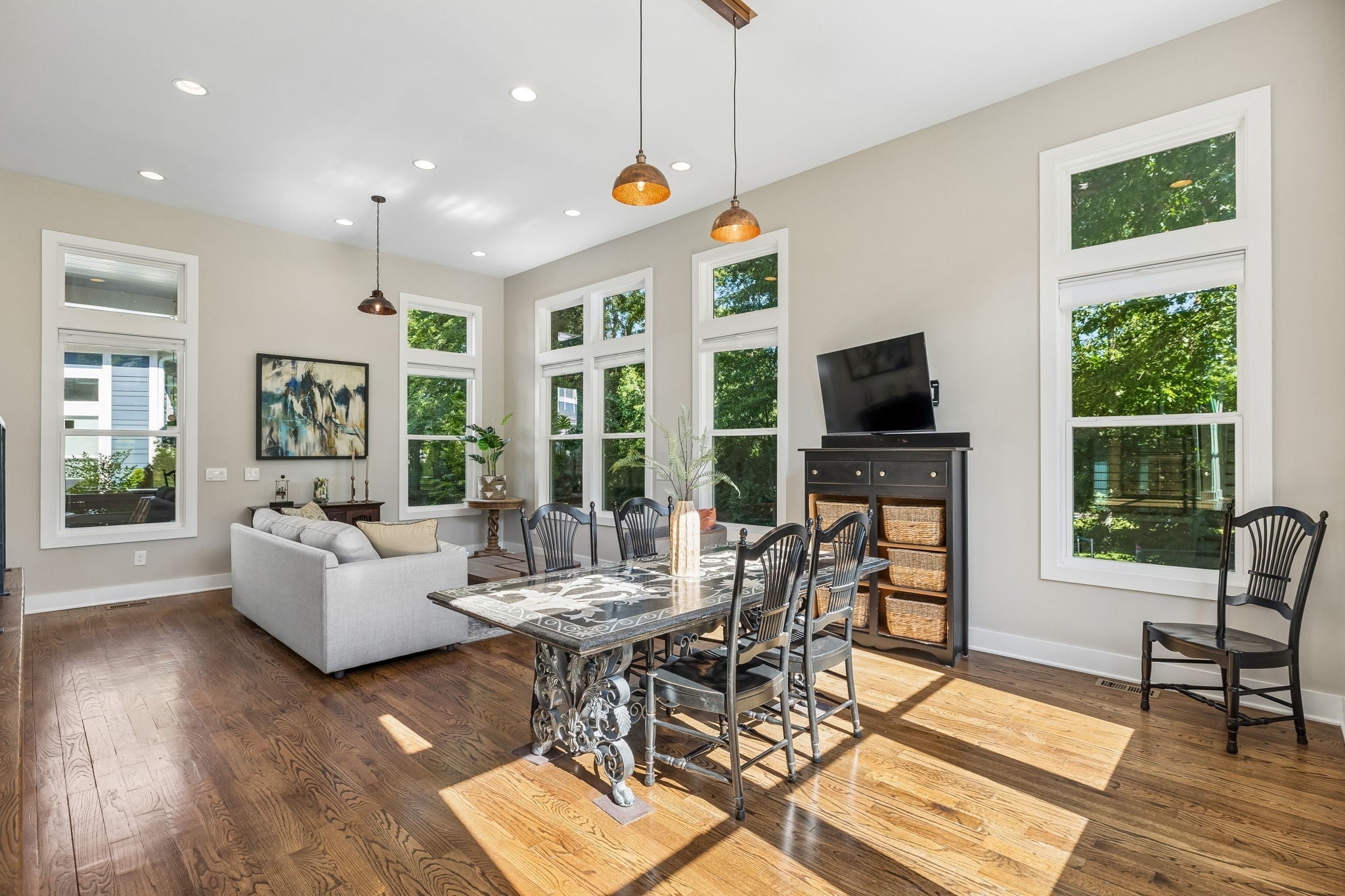 2605D Traughber Dr