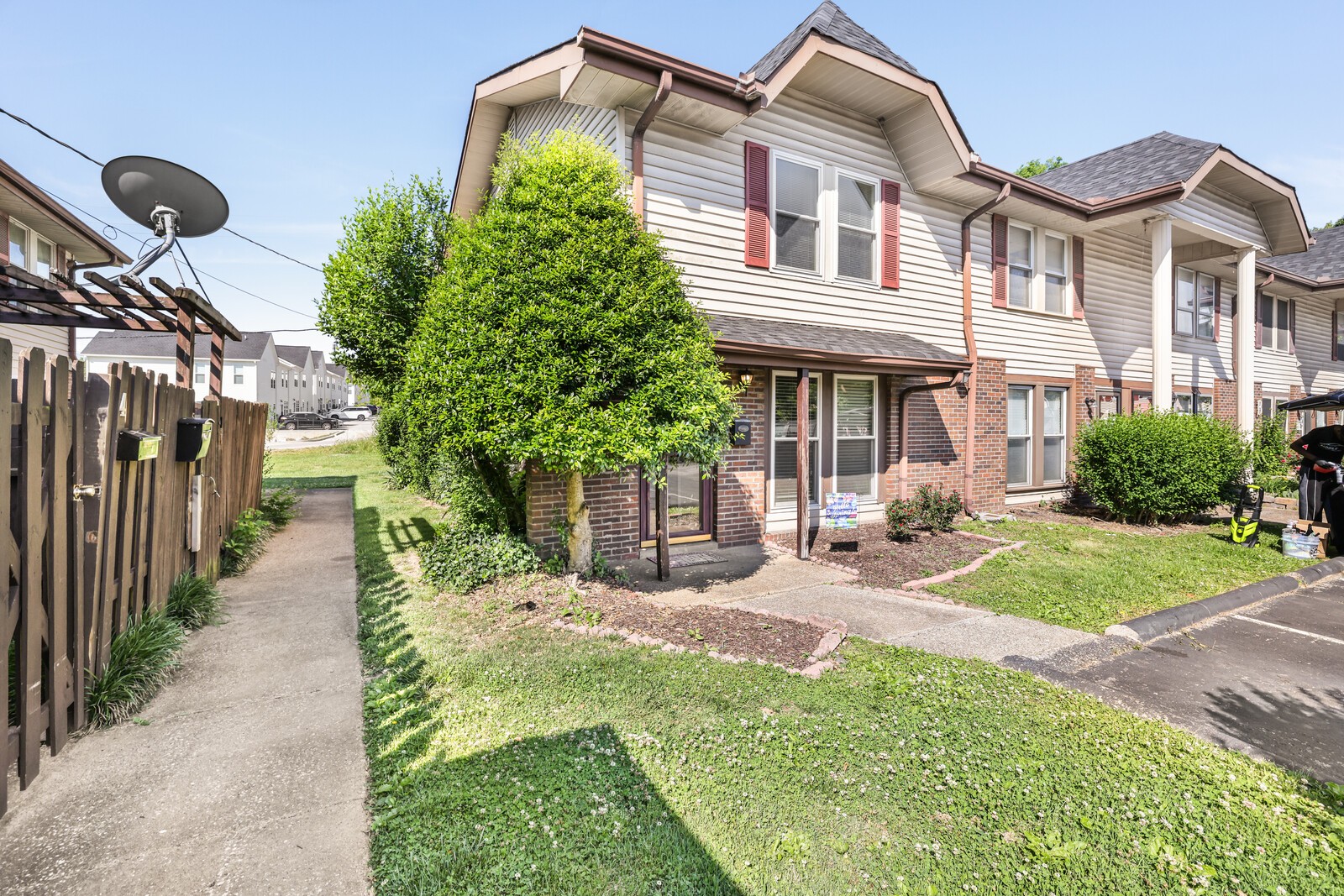 500 Paragon Mills Rd B1