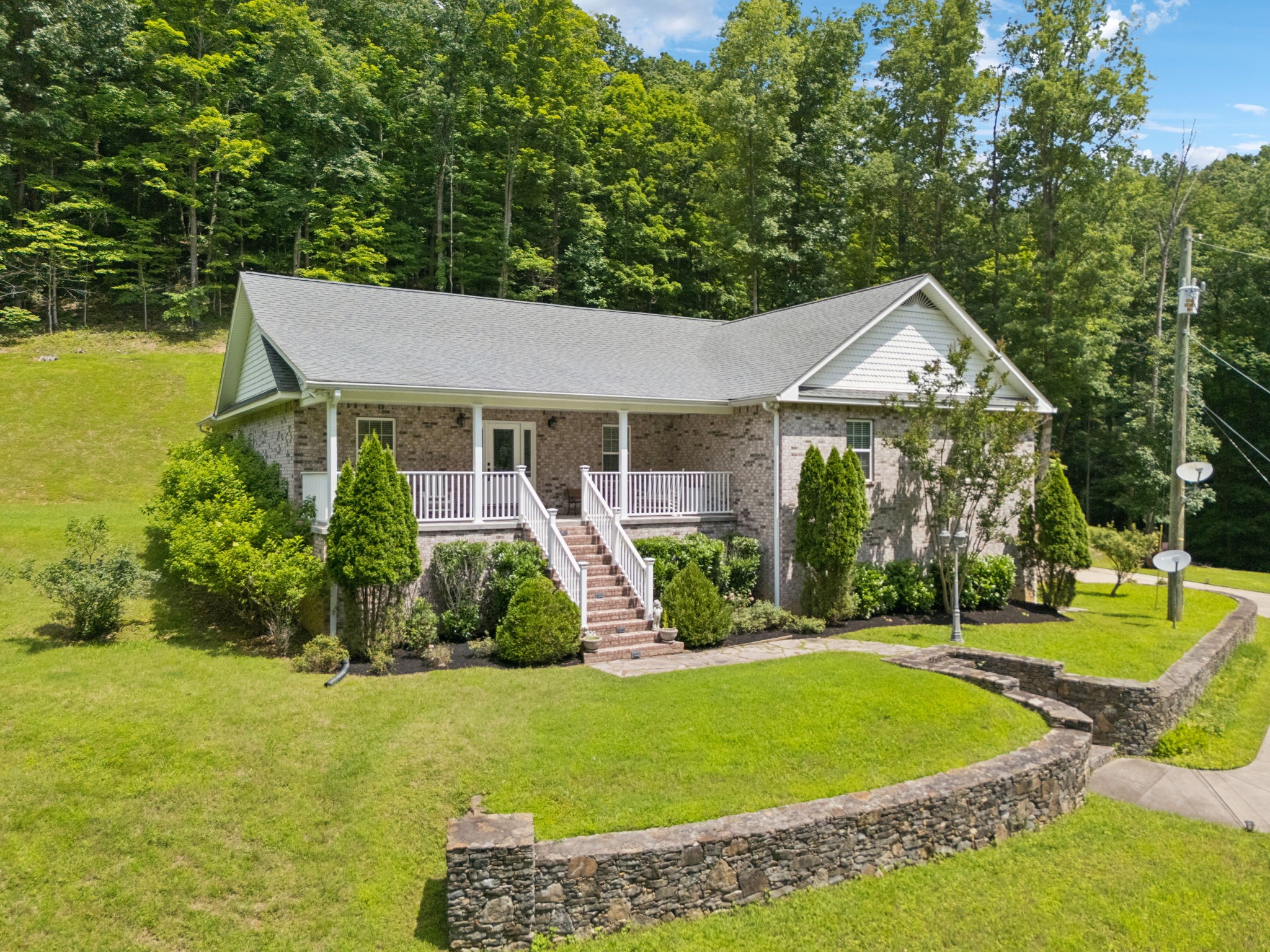 5956 Lickton Pike