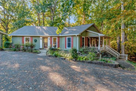 407 Oakwood Dr Lawrenceburg TN 38464