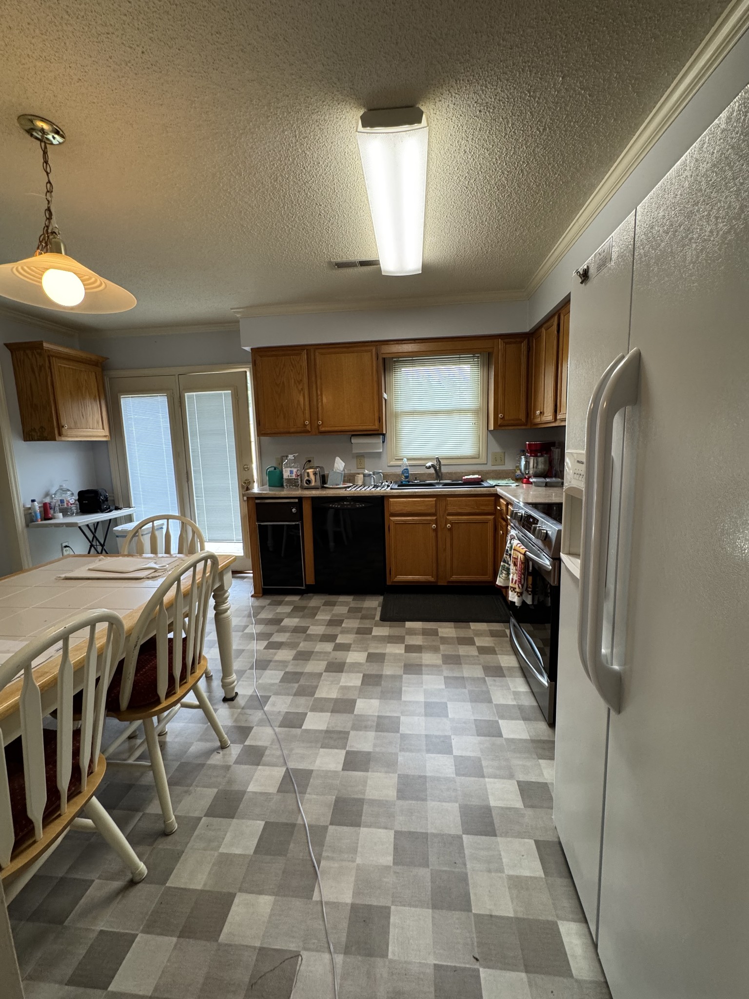 120 Dogwood Ct