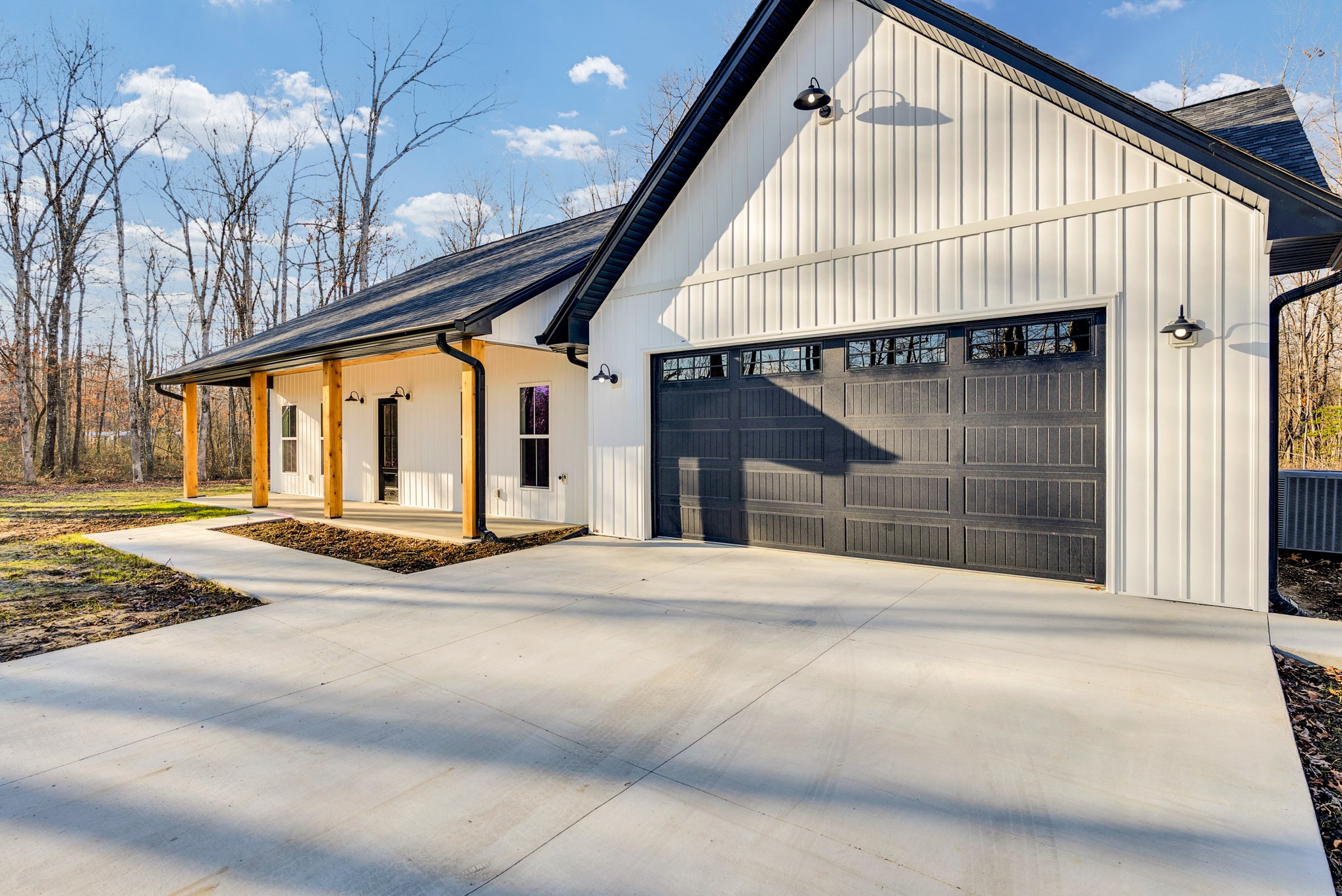 833 Dripping Springs Rd