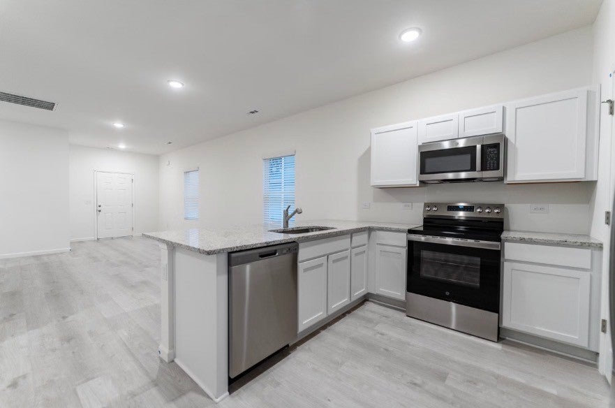 22 Stonehenge Circle