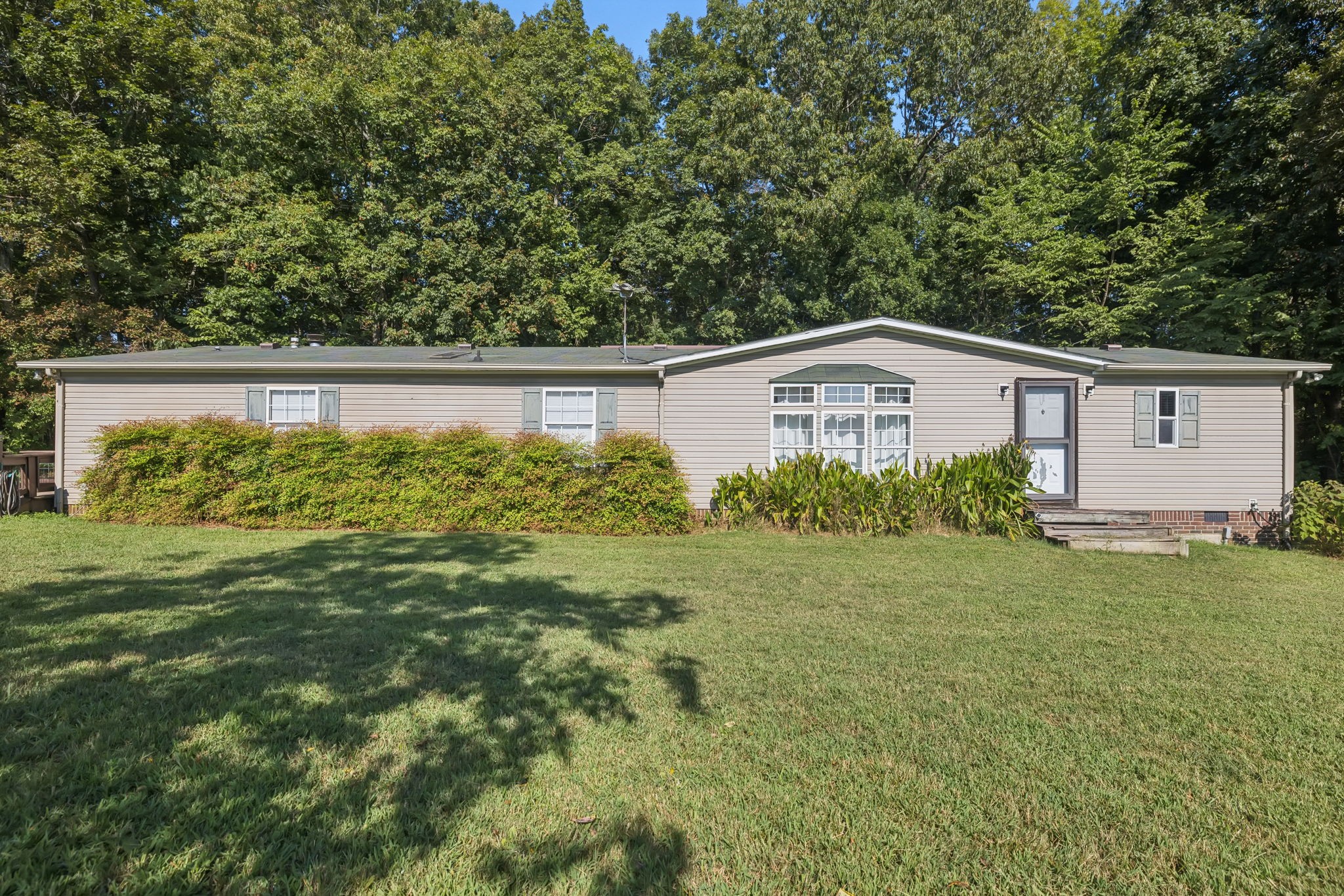 1290 Sugarland Rd