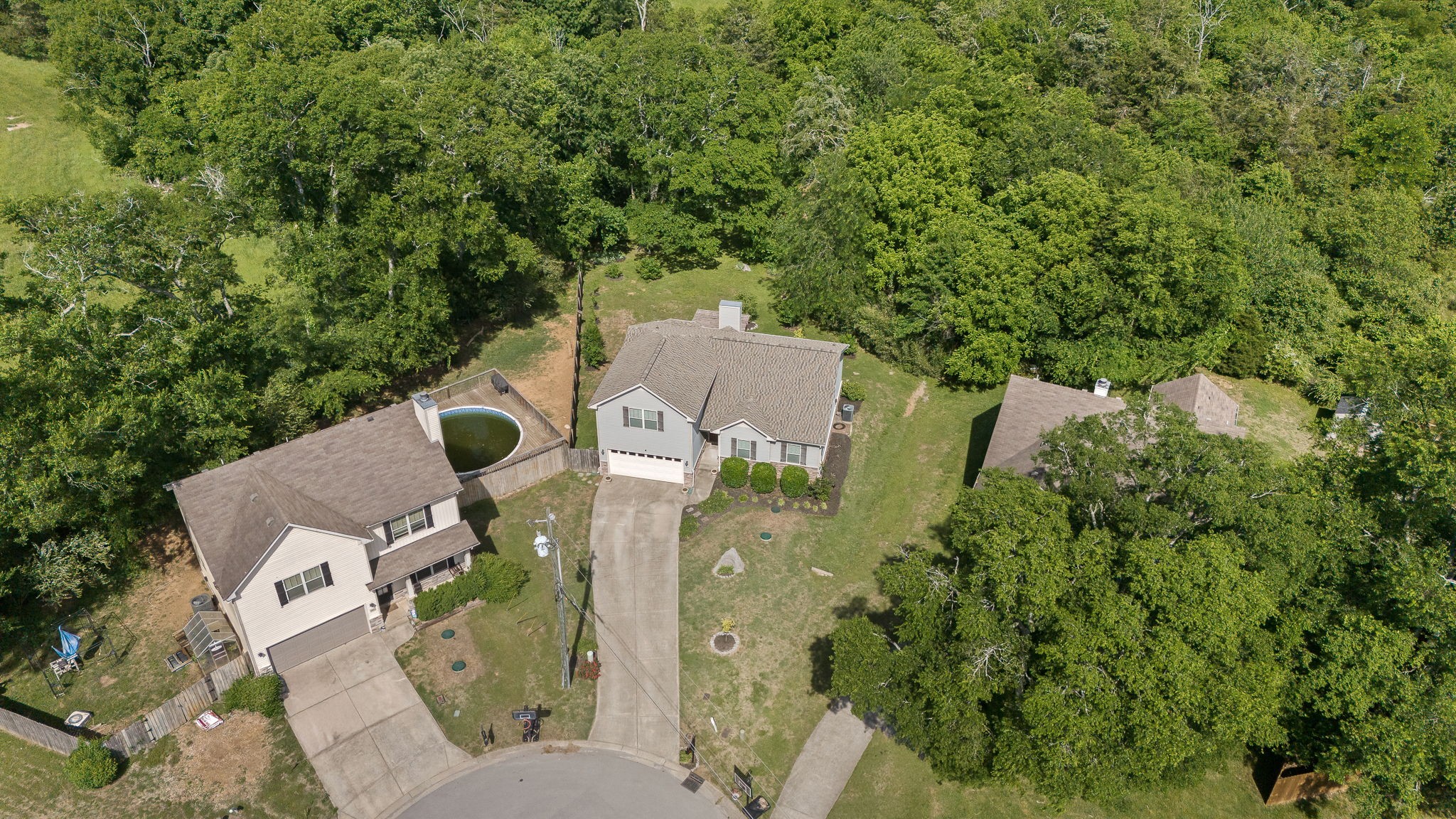 1005 Aretha Dr