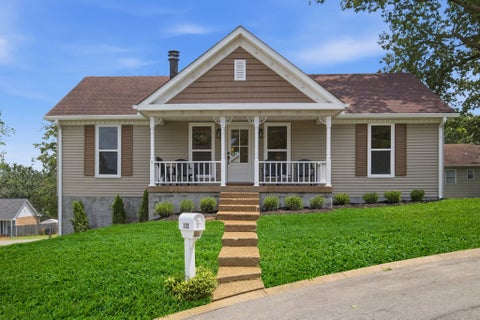 Photo of 115 Butterfield Ct, Goodlettsville, TN 37072 (MLS # 3305328)