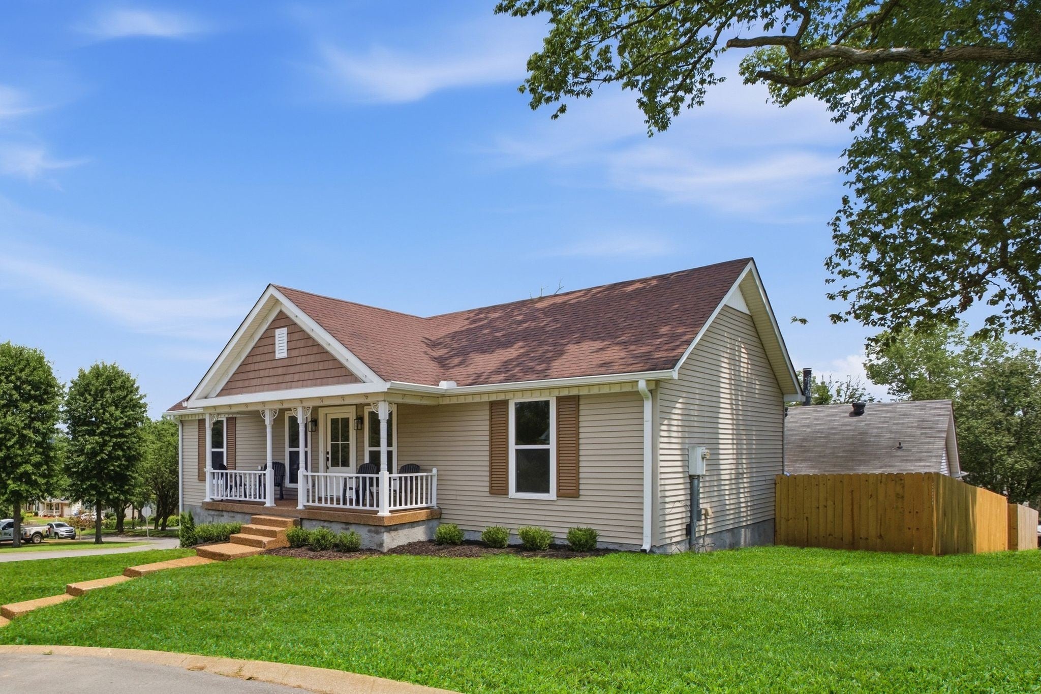 115 Butterfield Ct