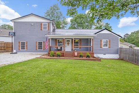 507 Riverside Dr Manchester TN 37355