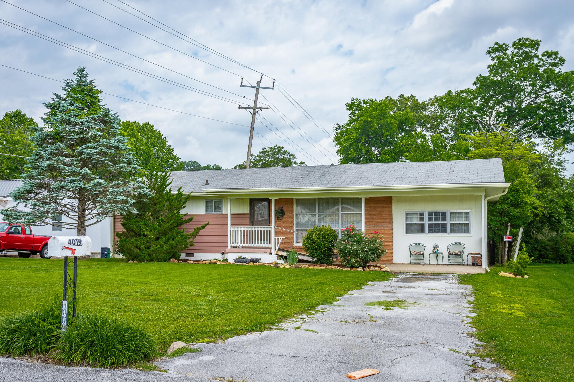 4019 Dellway Circle