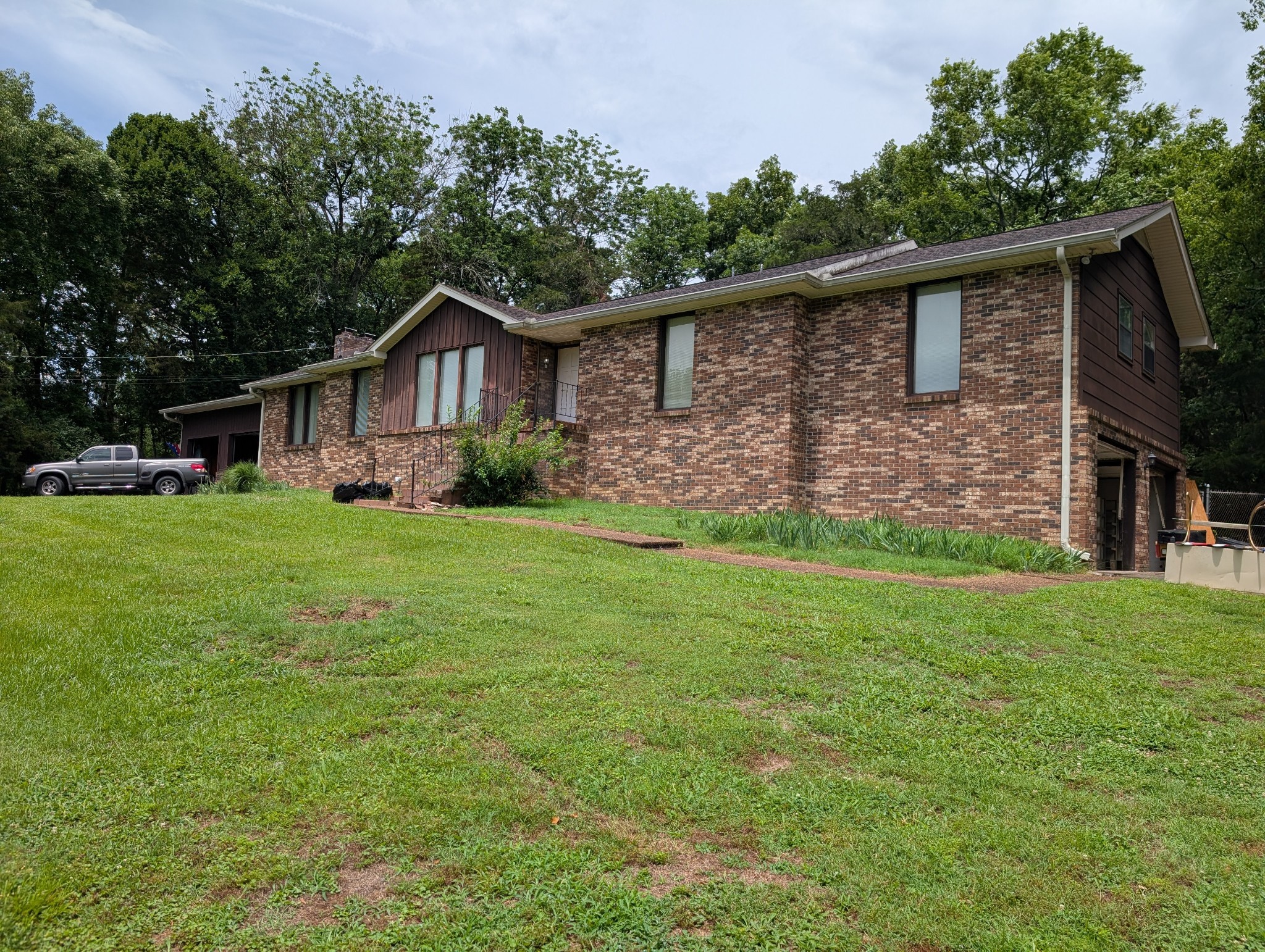152 Snug Harbor Dr