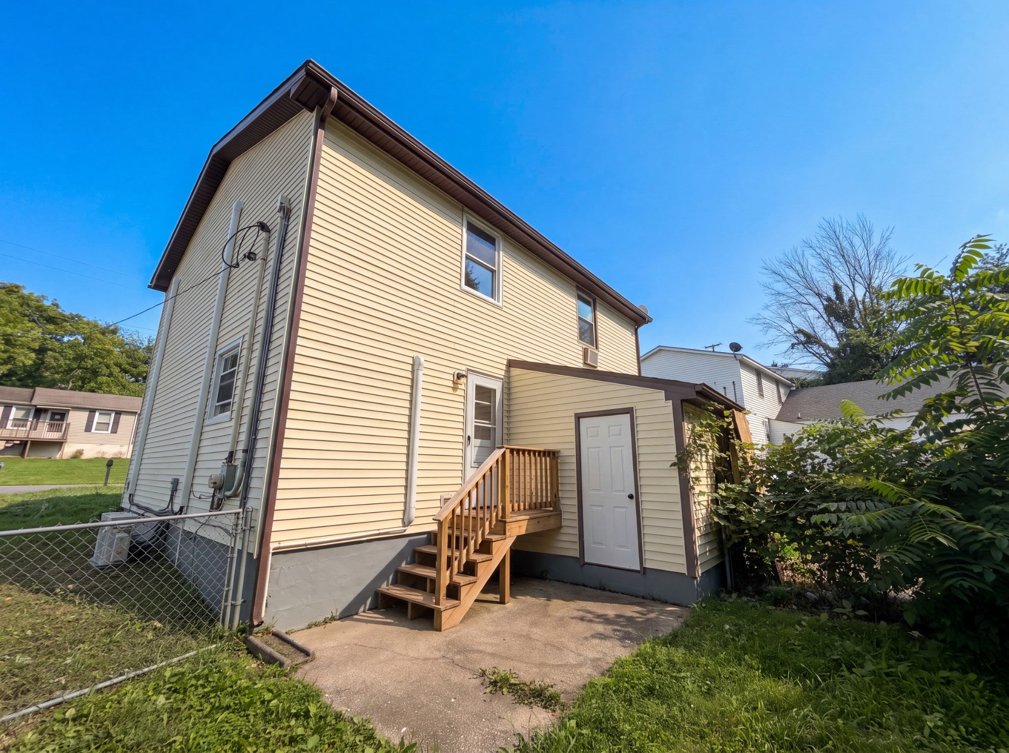 5505 Eulala Dr