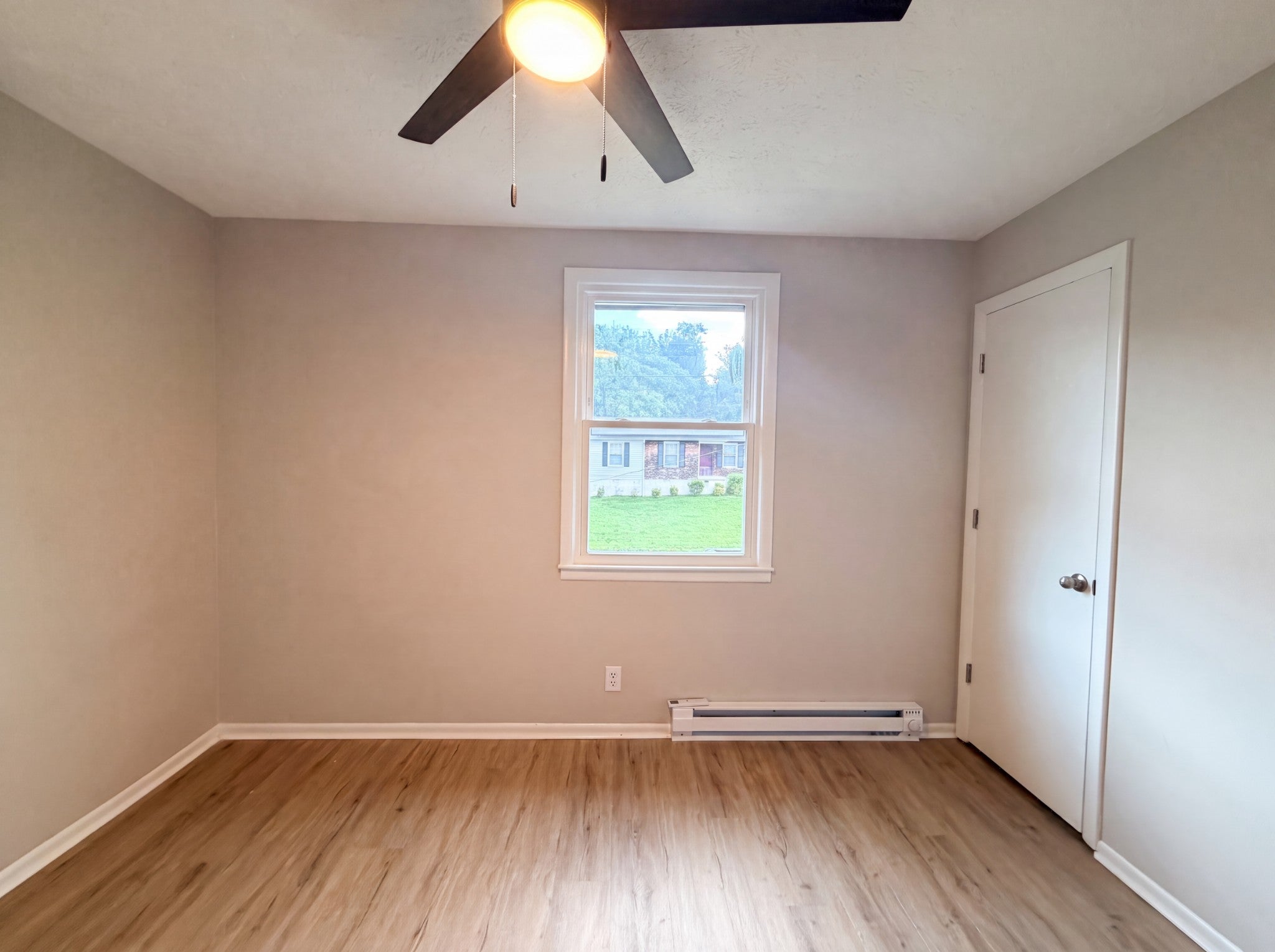 5505 Eulala Dr