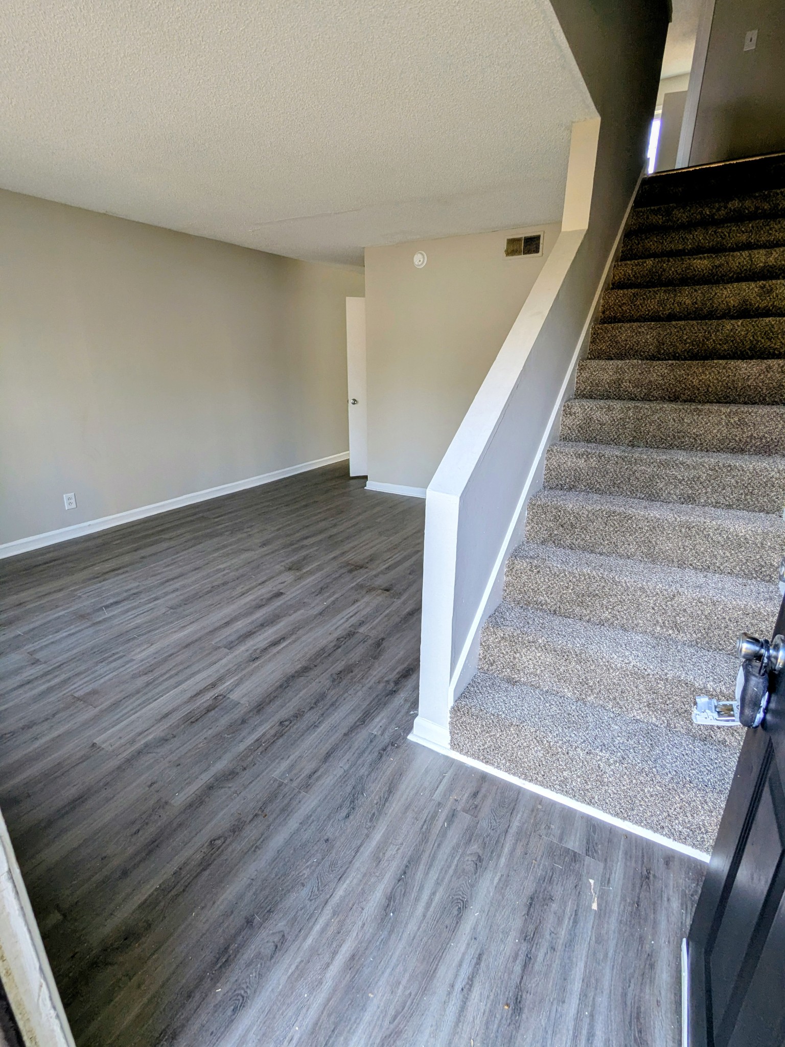 Photo 1 of 9 — 736 Holder Dr, Nashville, TN 37217