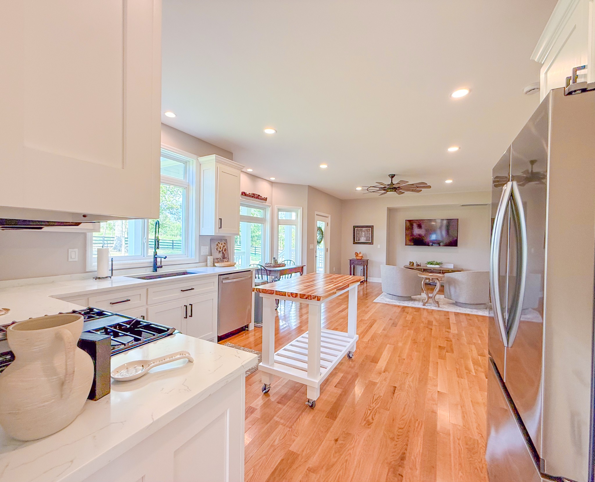 208 John Brownlow Rd