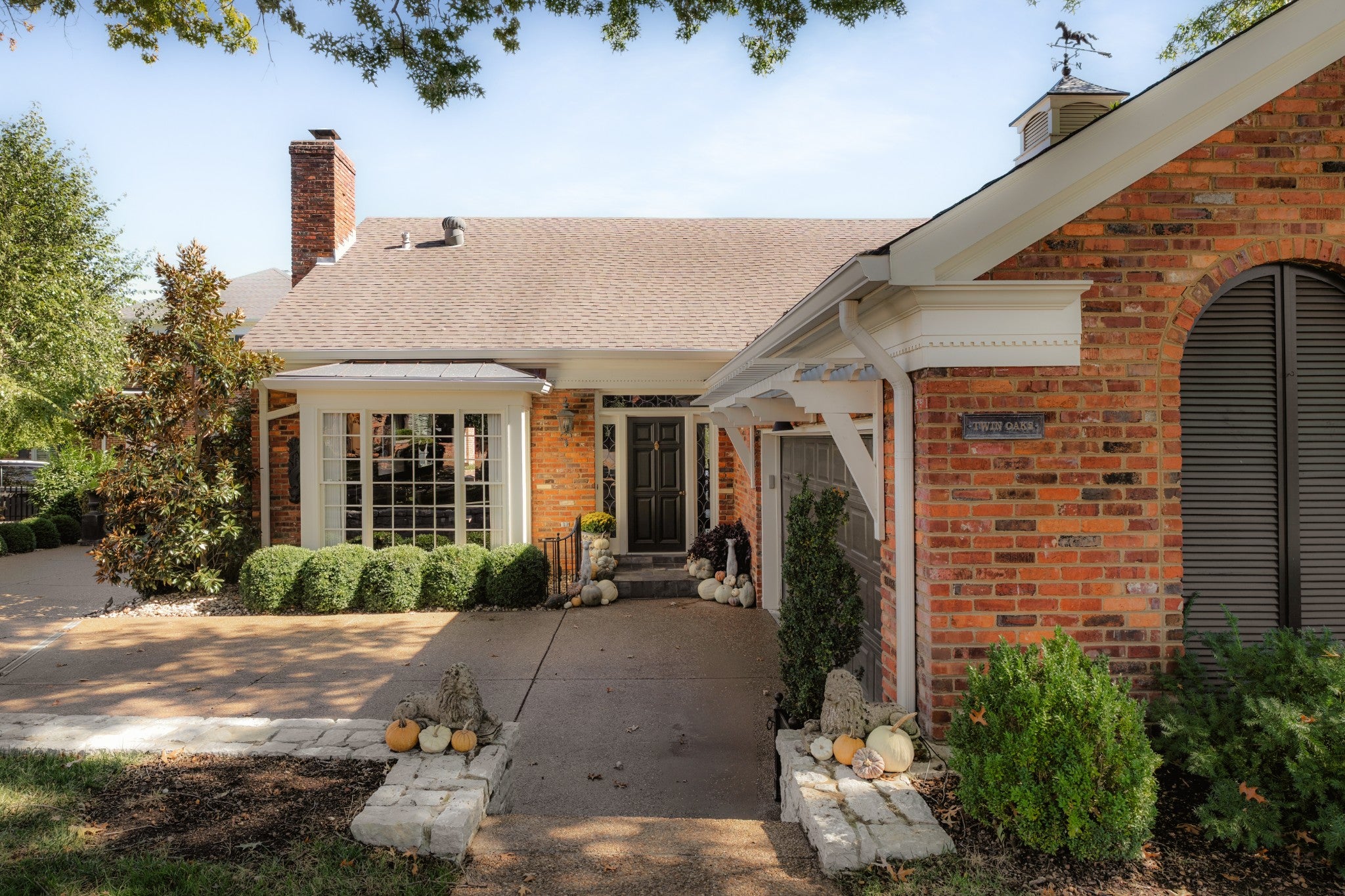 4113 Legend Hall Dr