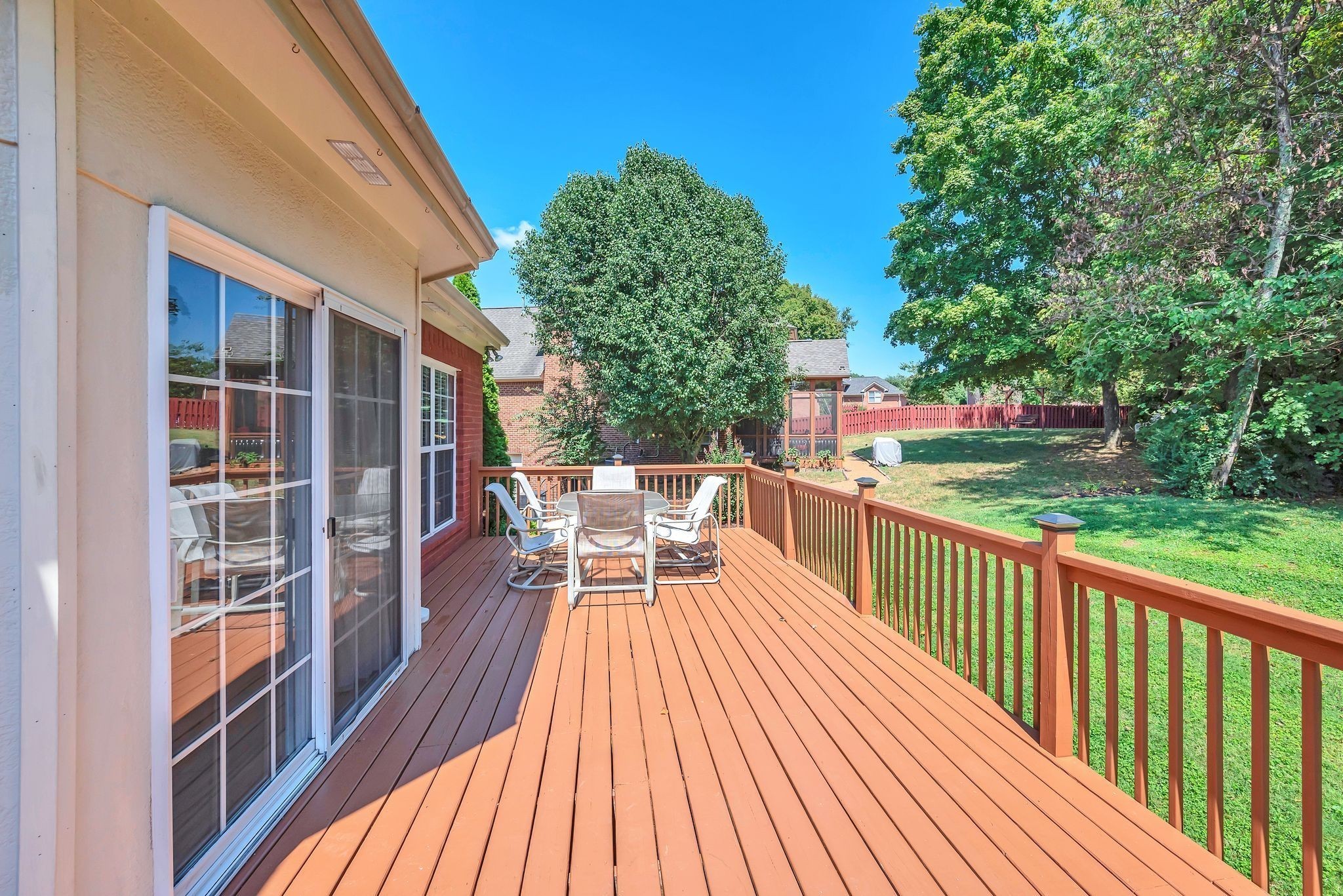313 Red Feather Ln