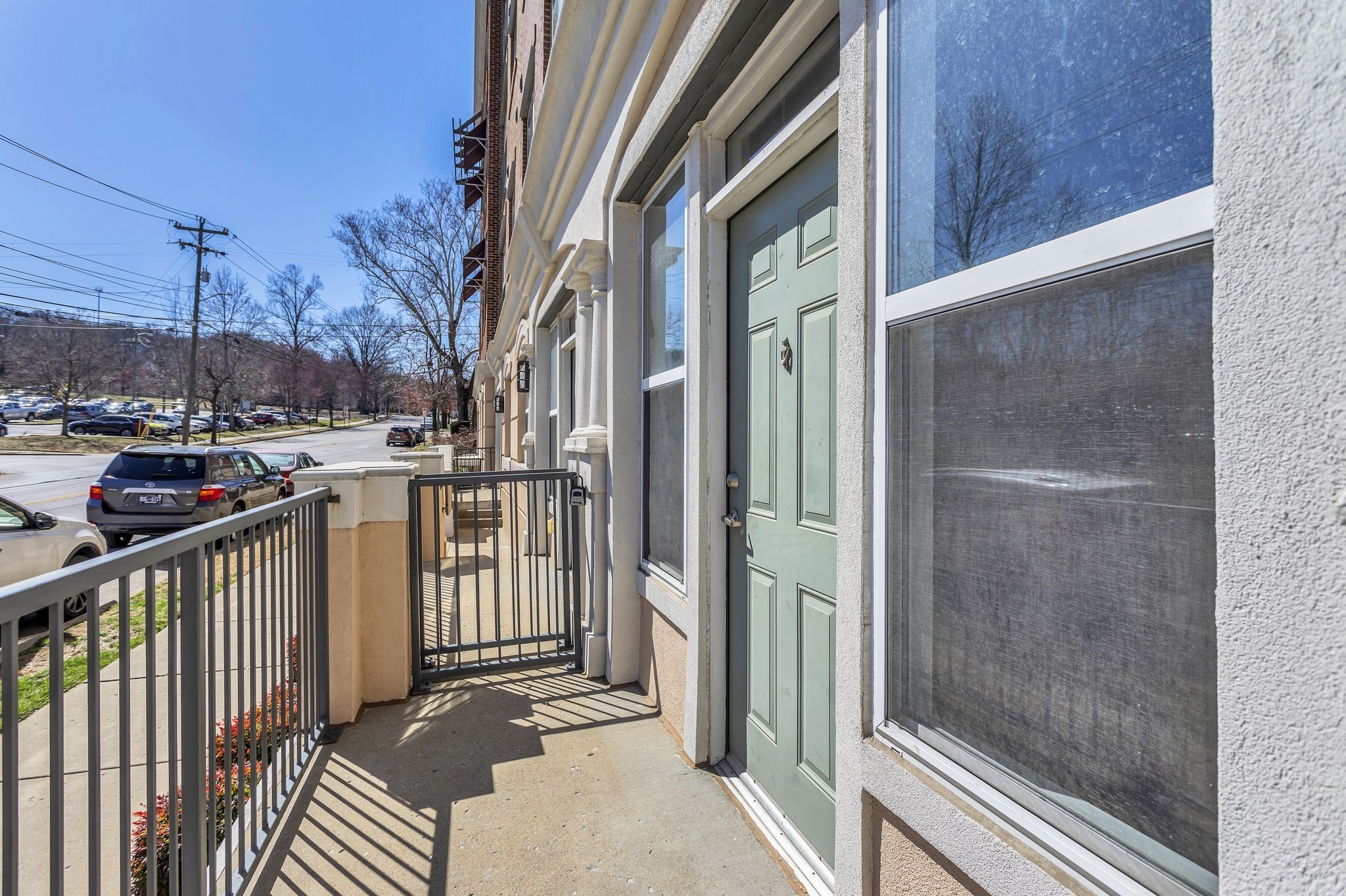3000 Vanderbilt Pl 103