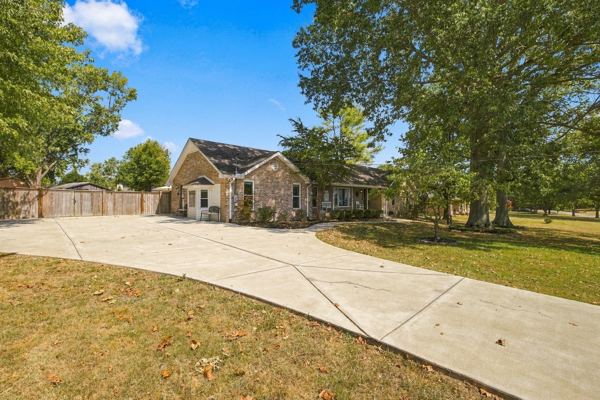 153 Bradwood Dr