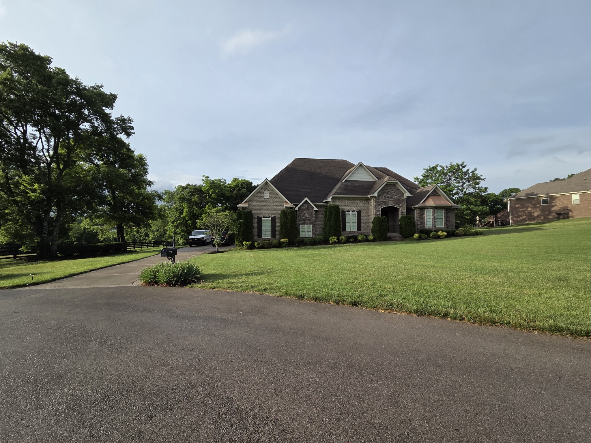 5232 Mead Park Dr
