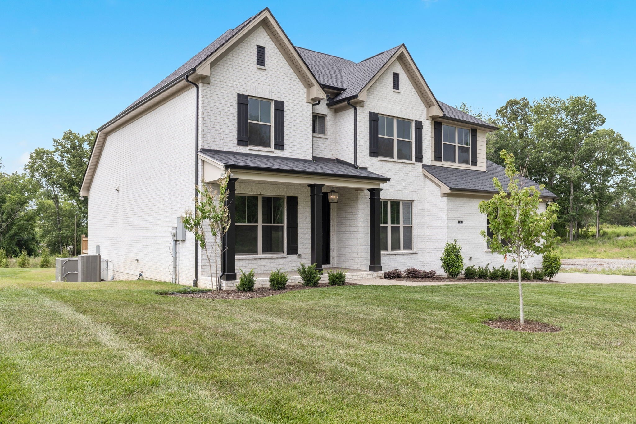 192 Watermill Ln