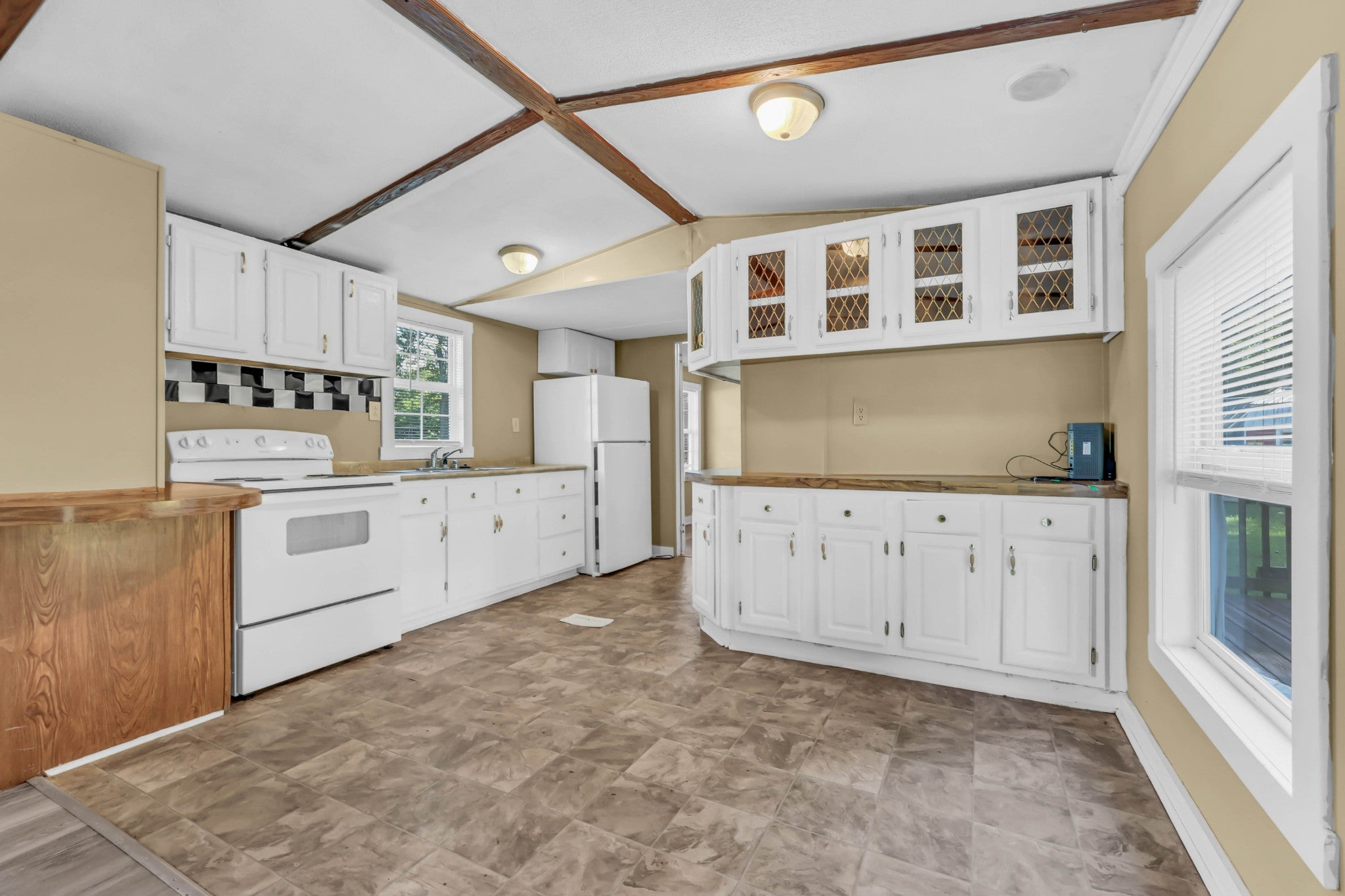 2558 Liverpool Rd