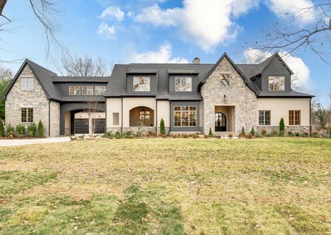 Photo of 226 Williamsburg Cir, Brentwood, TN 37027 (MLS # 3068406)