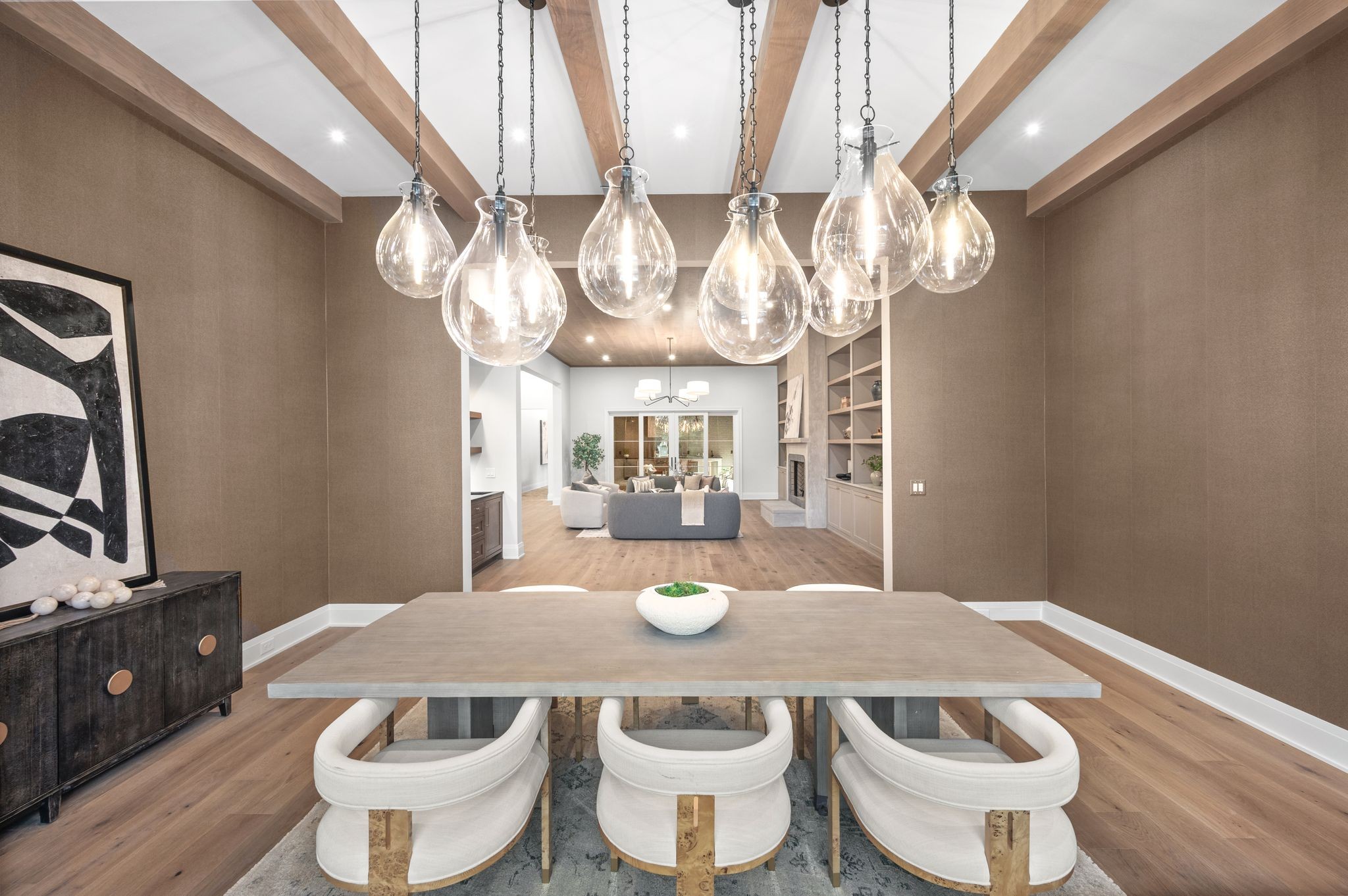 226 Williamsburg Cir