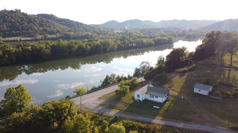 2740 Gladdice Hwy Whitleyville TN 38588