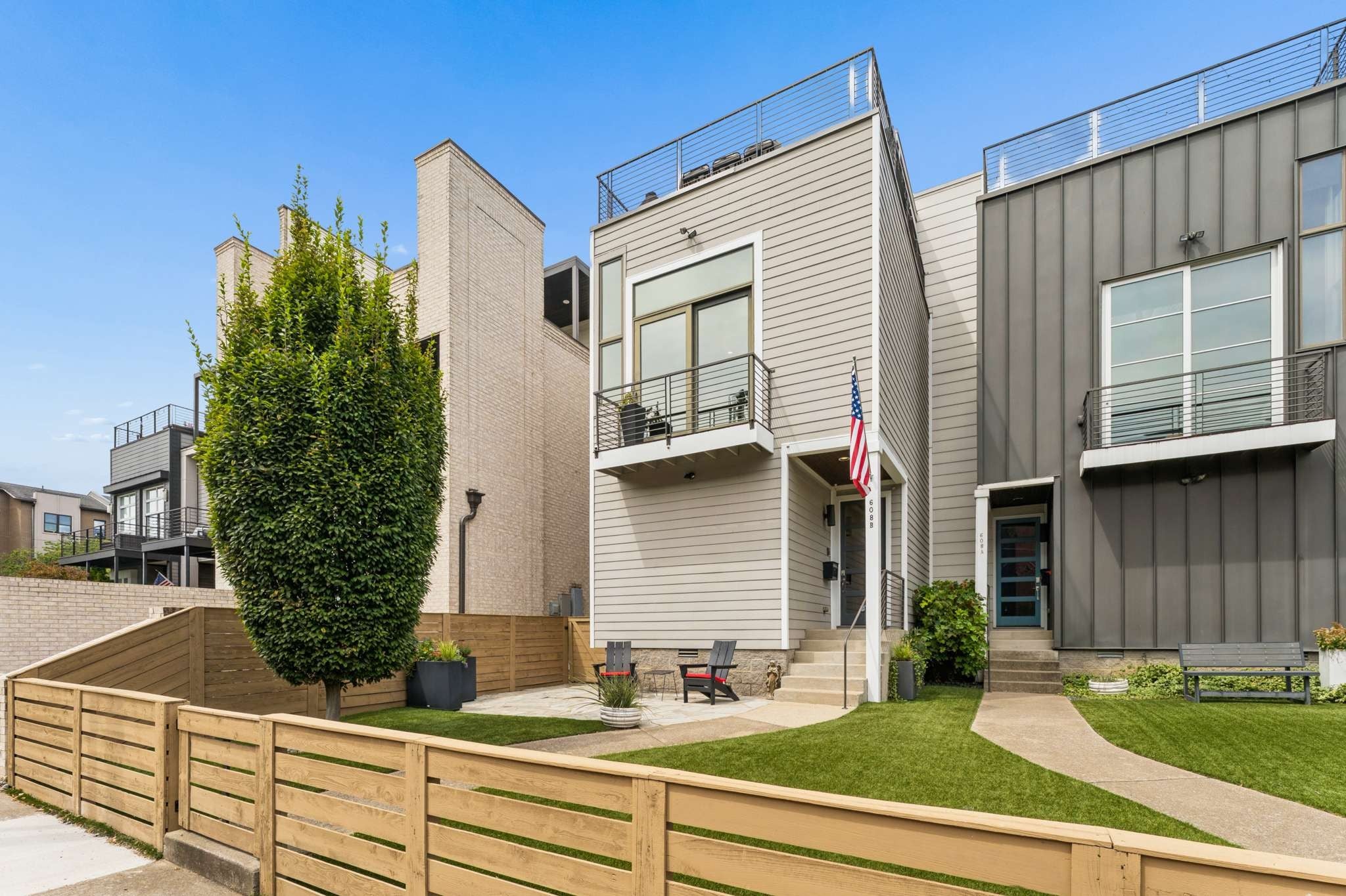 4-bed listing at 608b Hume St B, Nashville