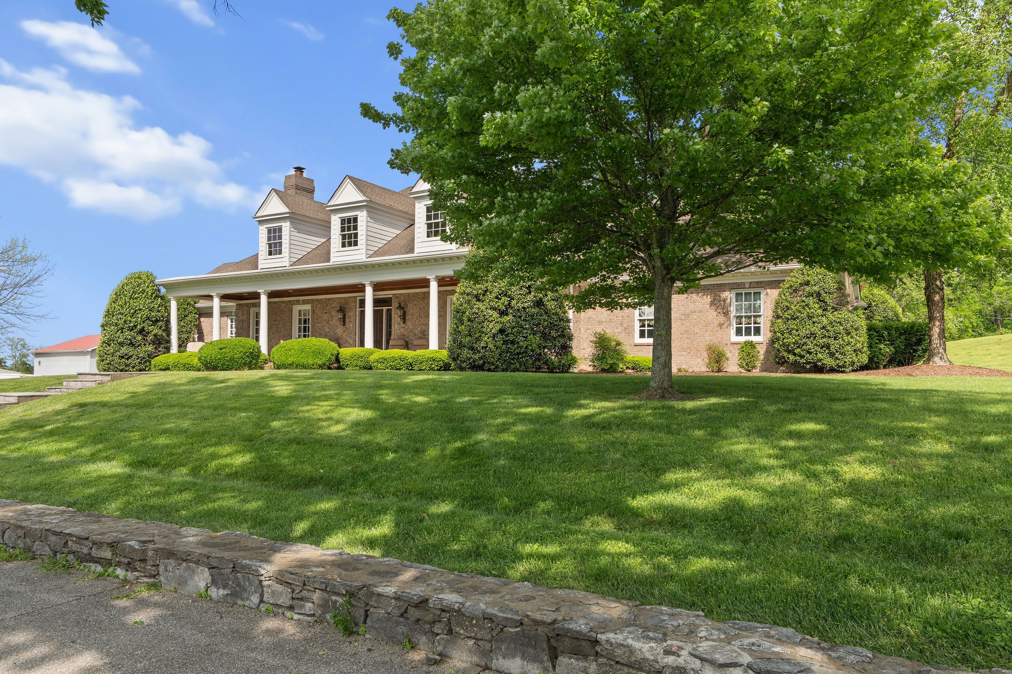 1633 Lewisburg Pike