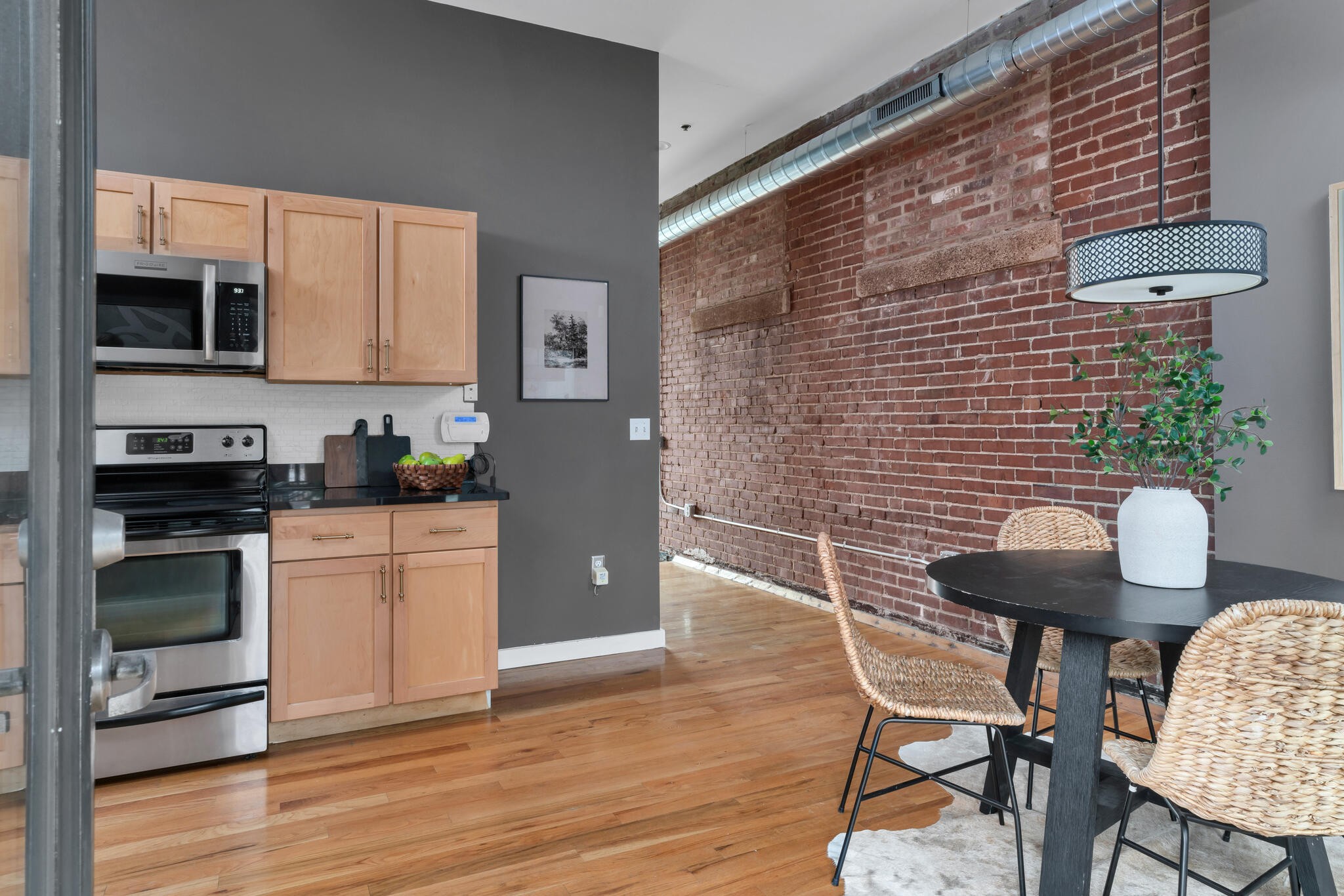 1348 Rosa L Parks Blvd