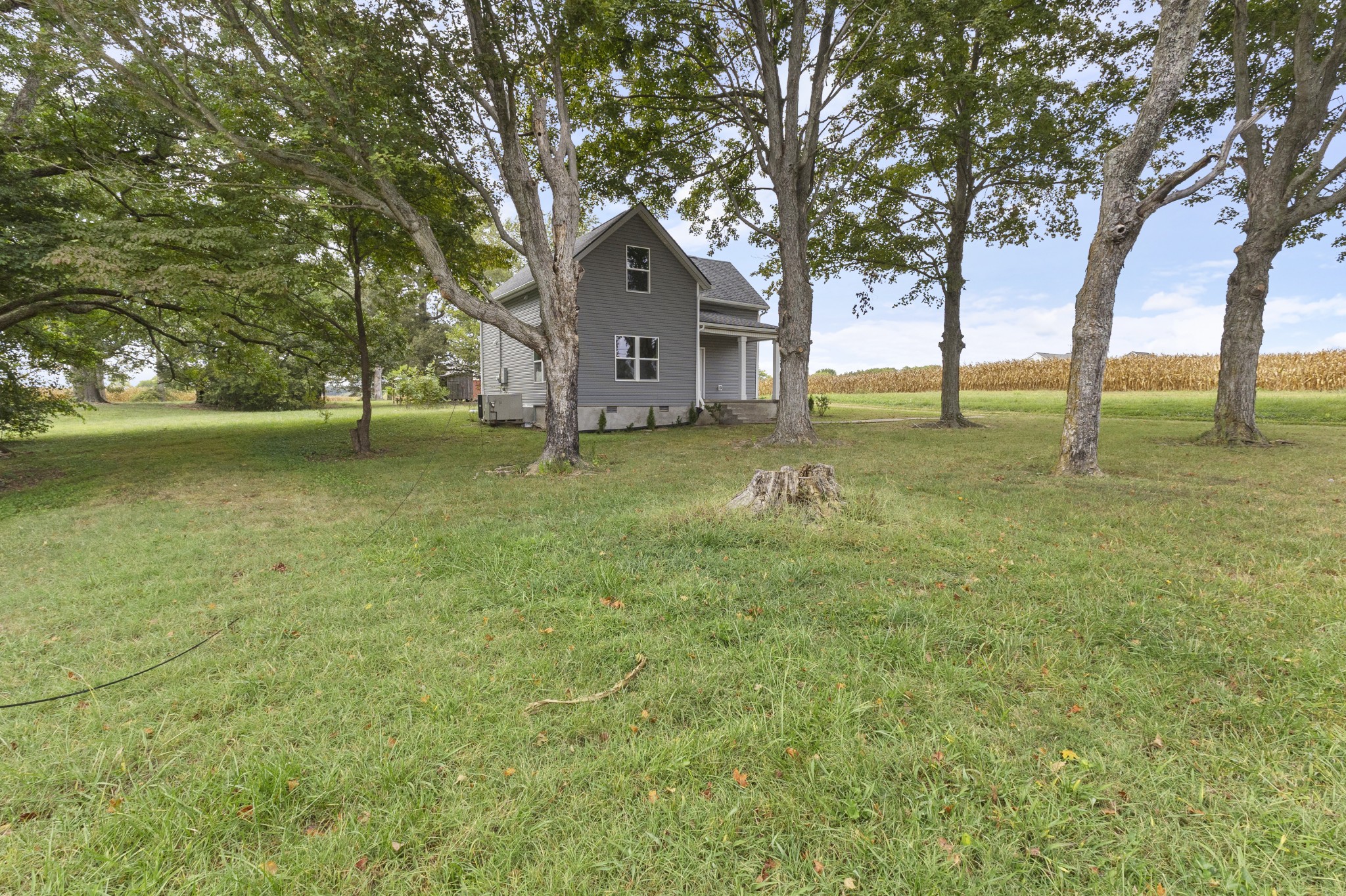 5178 E Robertson Rd