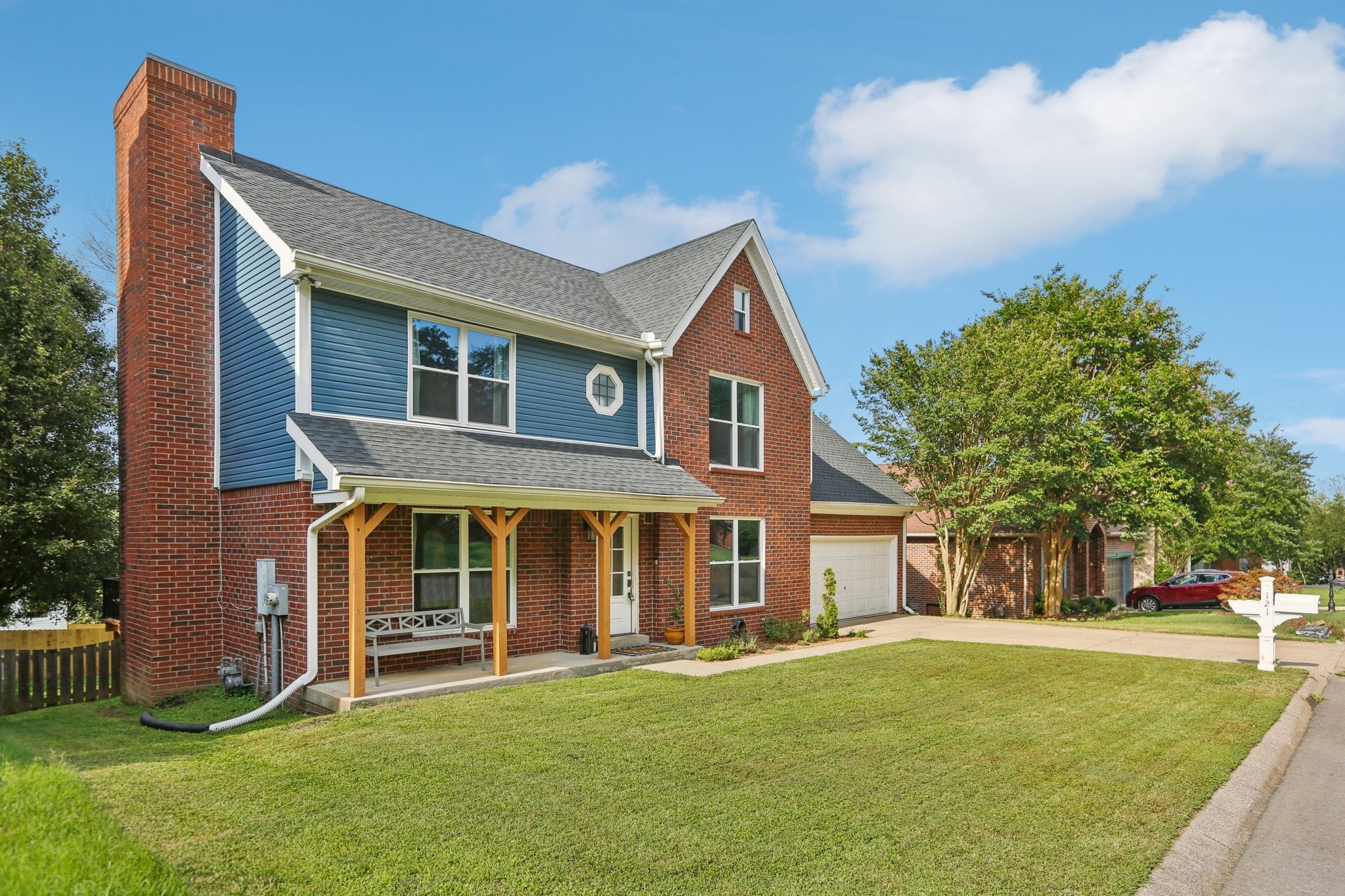 121 La View Rd