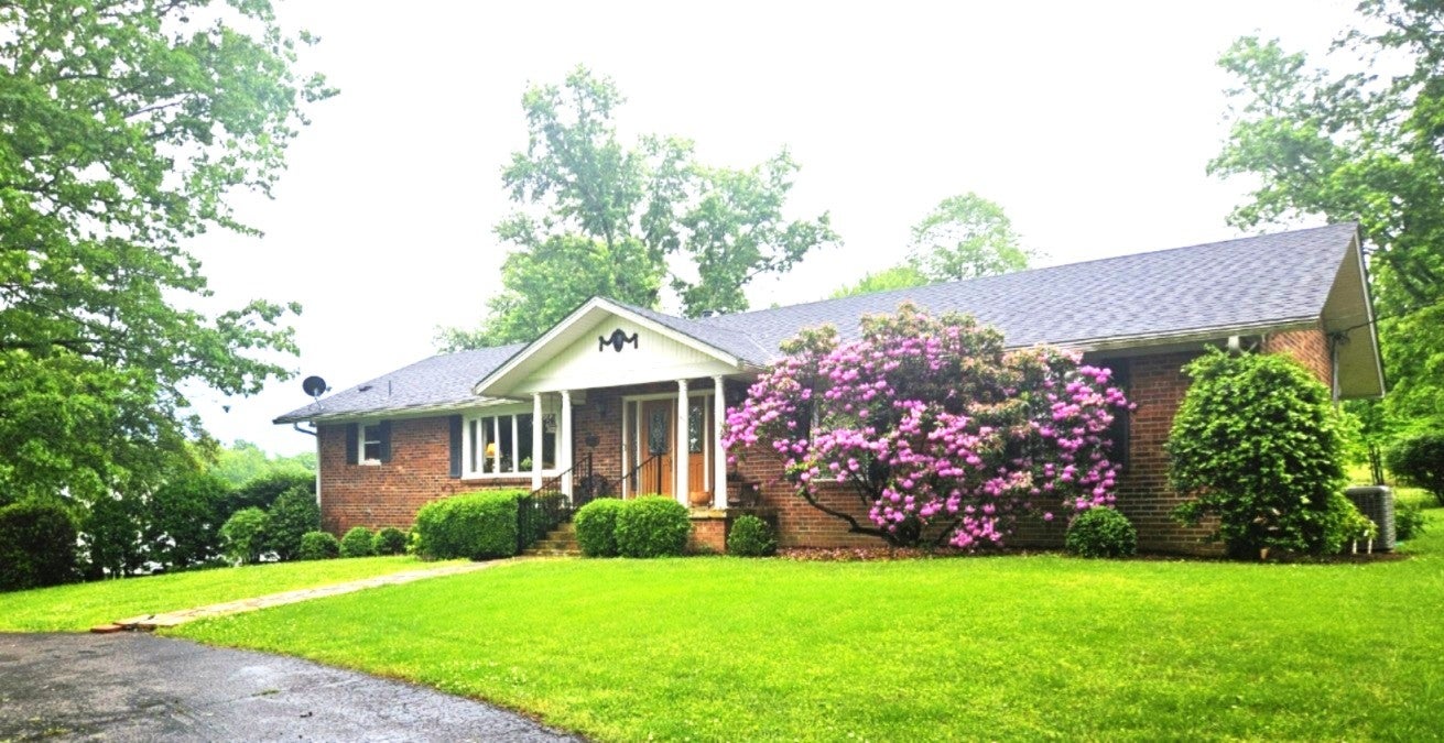 4-bed home sold in College Grove, TN 37046, 6629 Arno College Grove Rd 6629 Arno College Grove Rd, College Grove TN 37046 4-bed home, photo 3 of 42