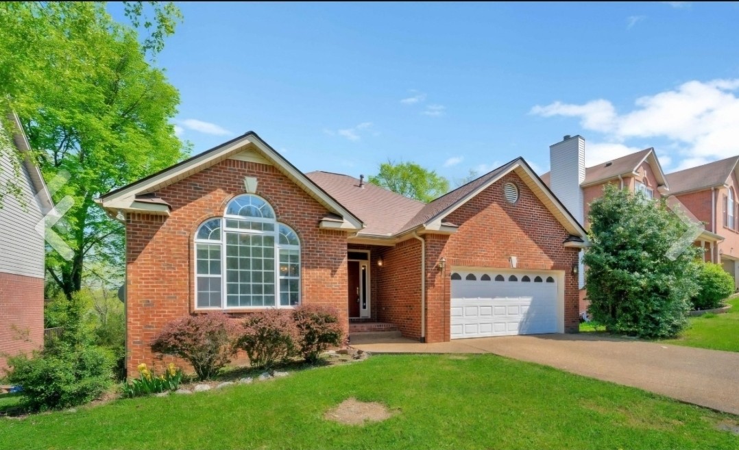 5232 Ridgefalls Way