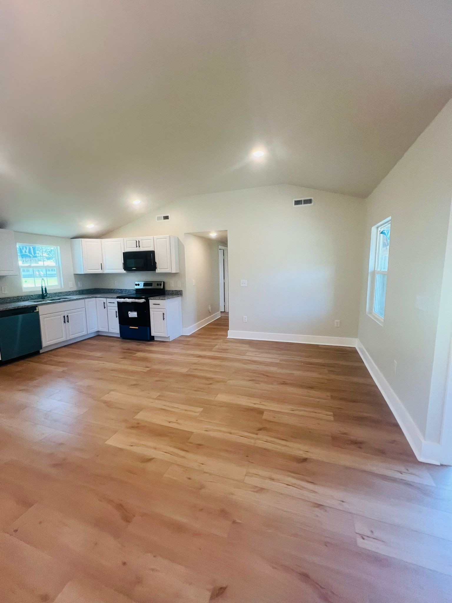 11120 Central Pike