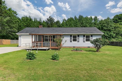 16 Hattie Dr Fayetteville TN 37334