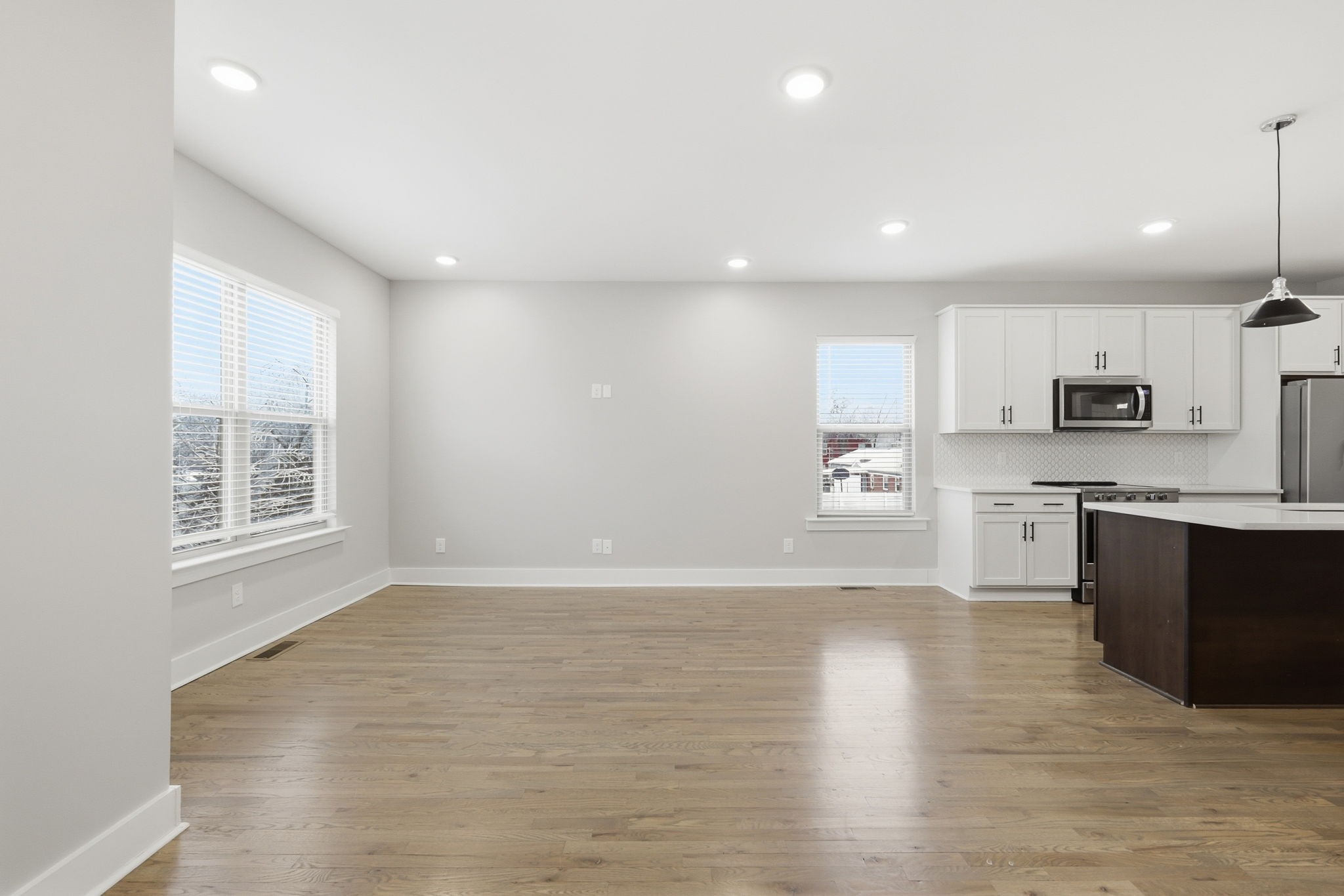 208 Thompson Park Dr 34