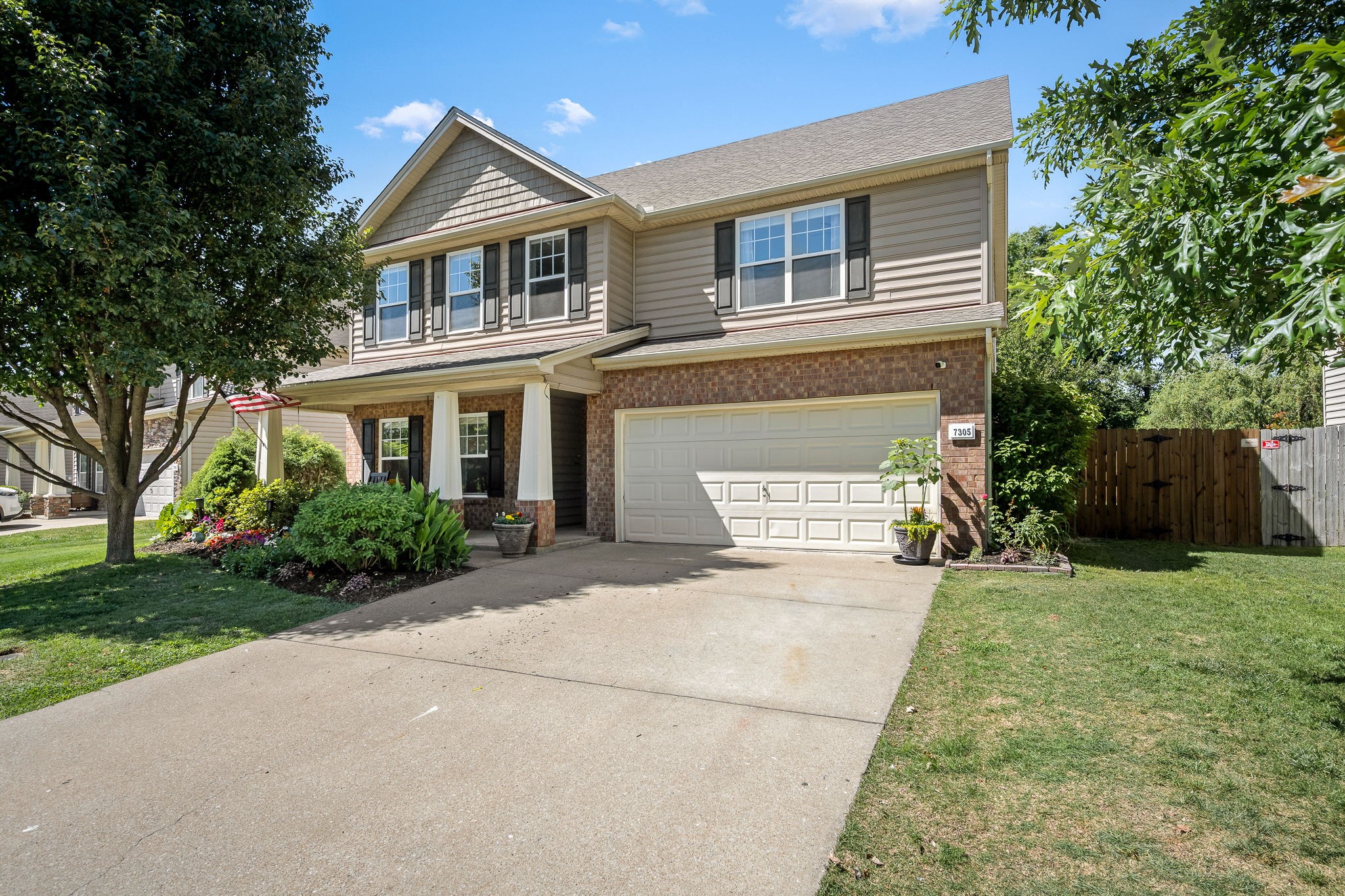 7305 Autumn Crossing Way