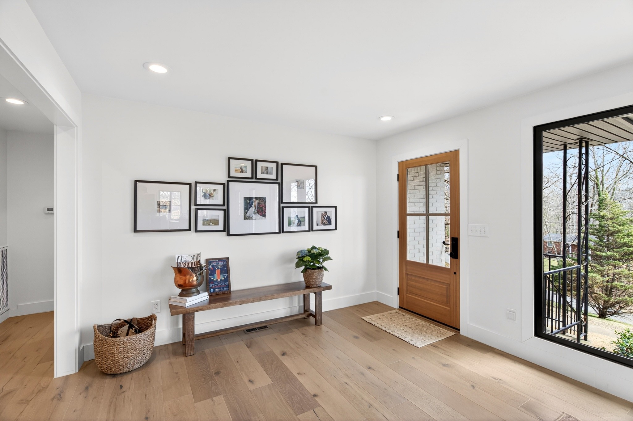 4017 Beverly Hills Dr