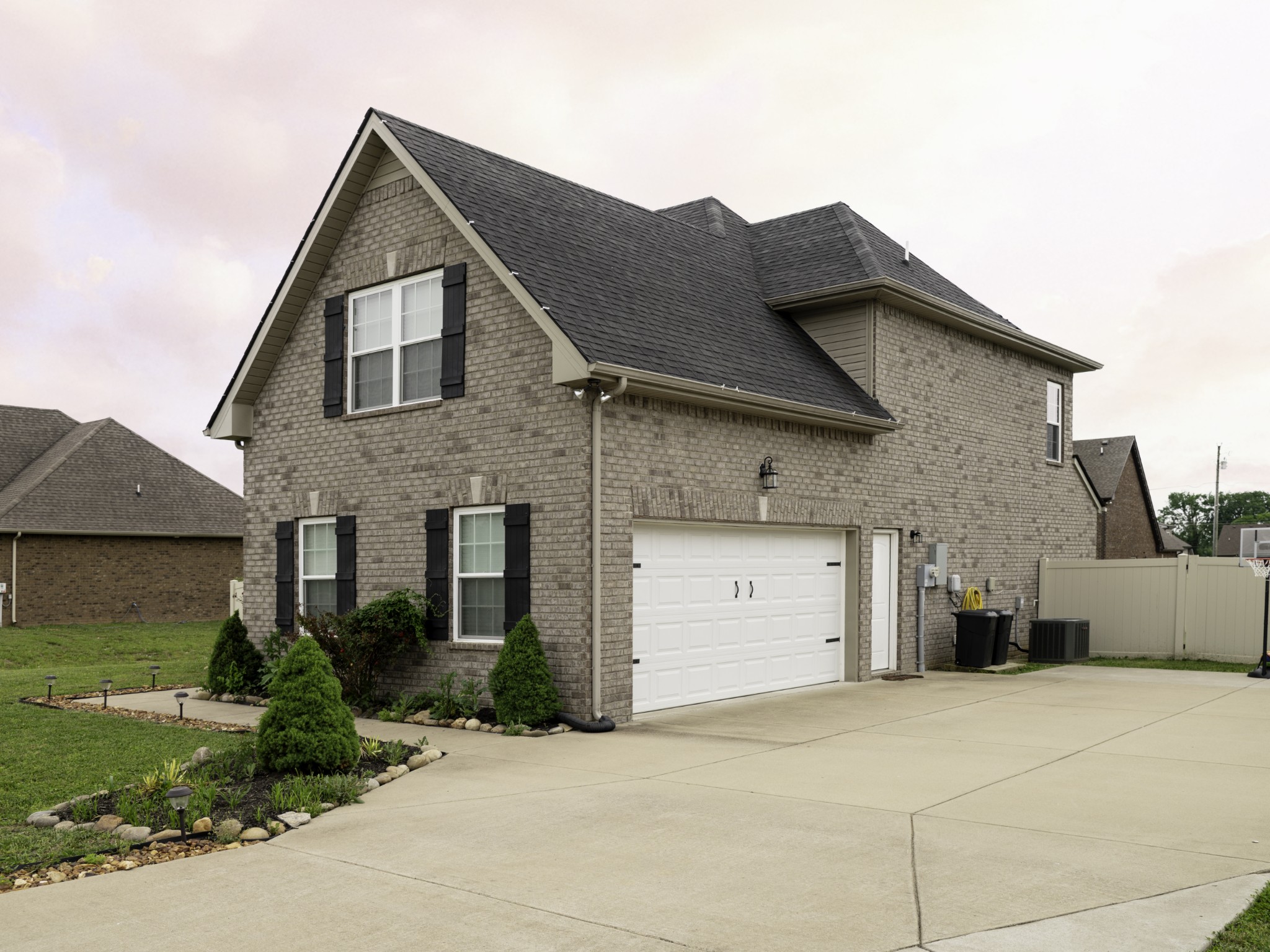 7912 Peridot Cir