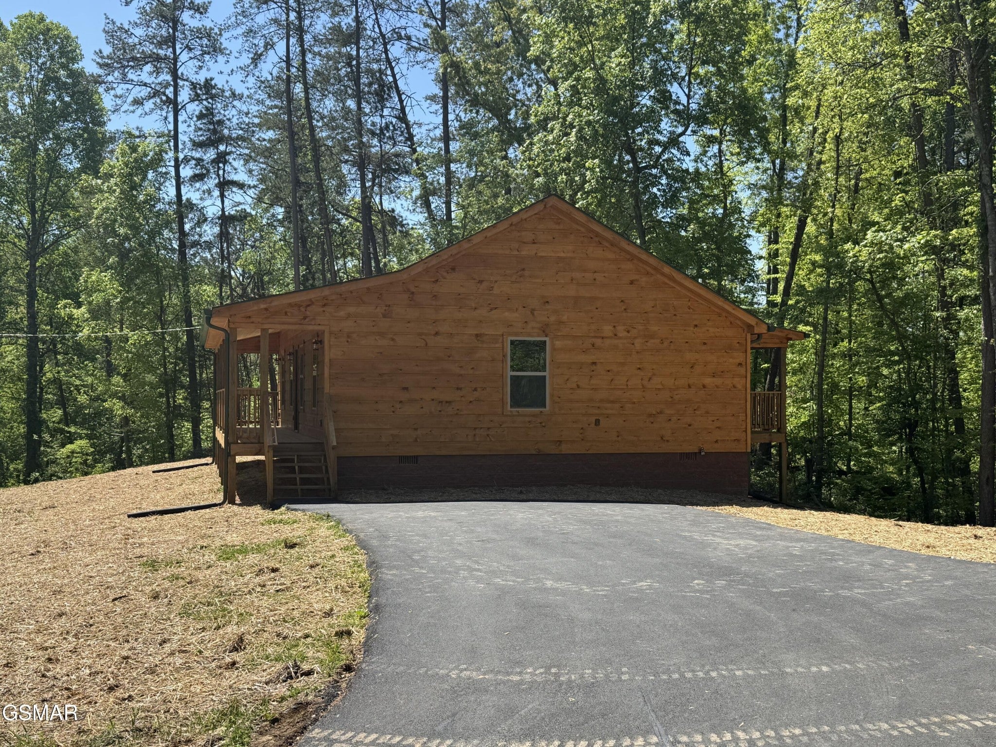 4002 Wears Cove Road