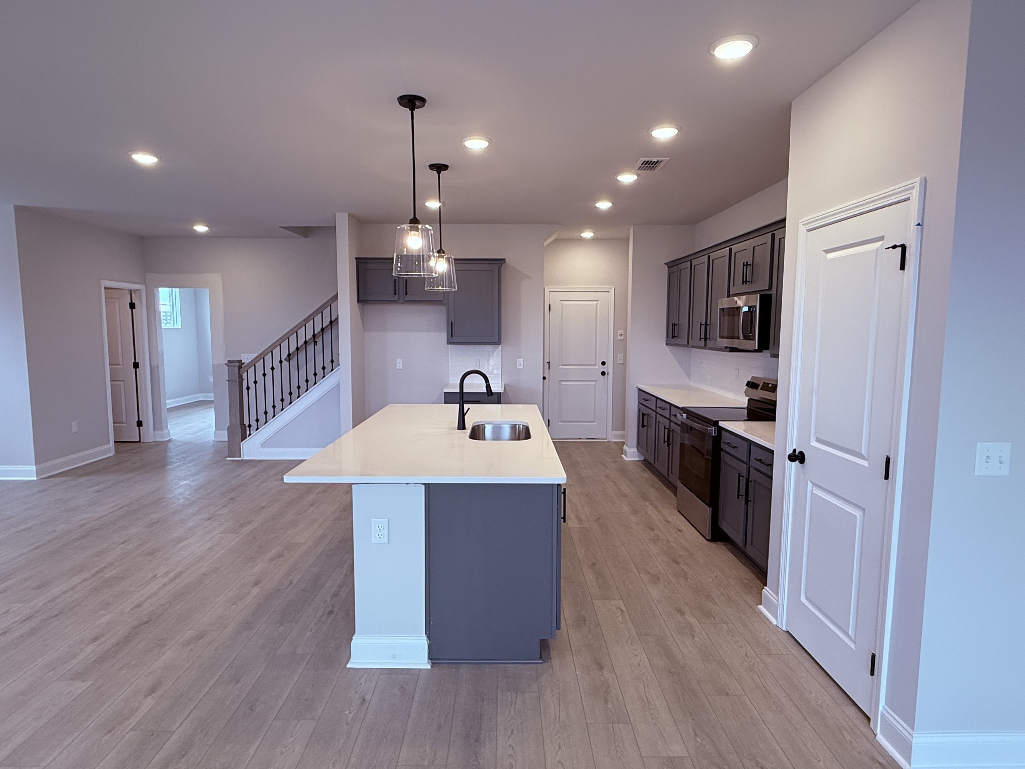 2705 Wilkinson Pike