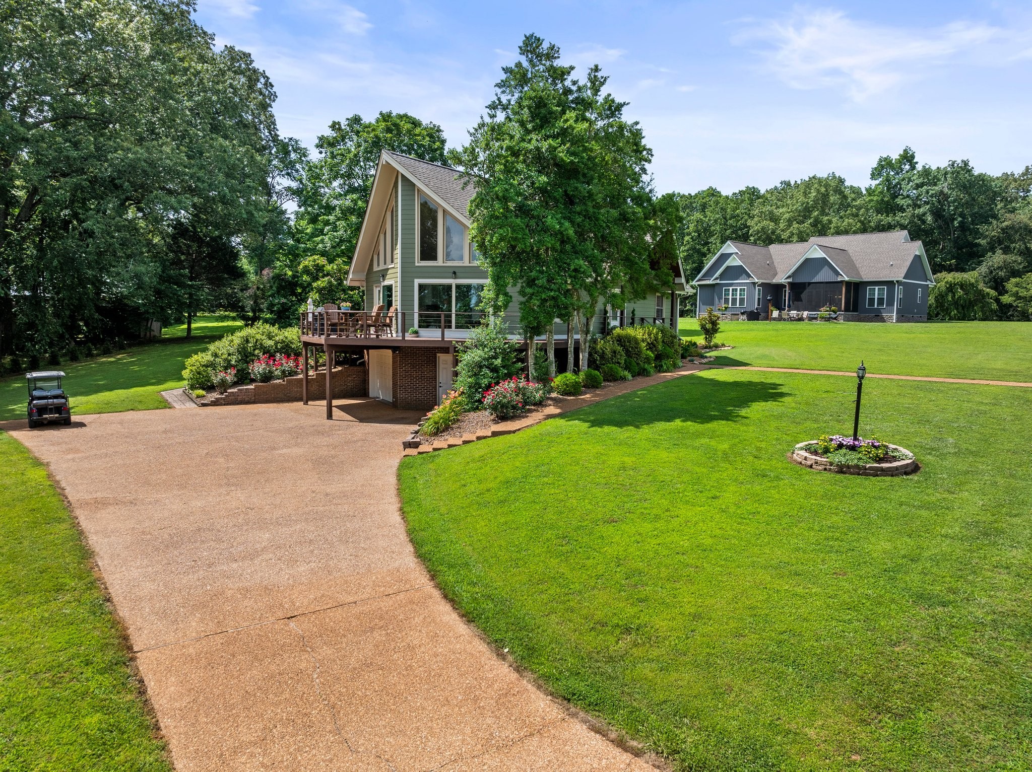 46 Willow Dr